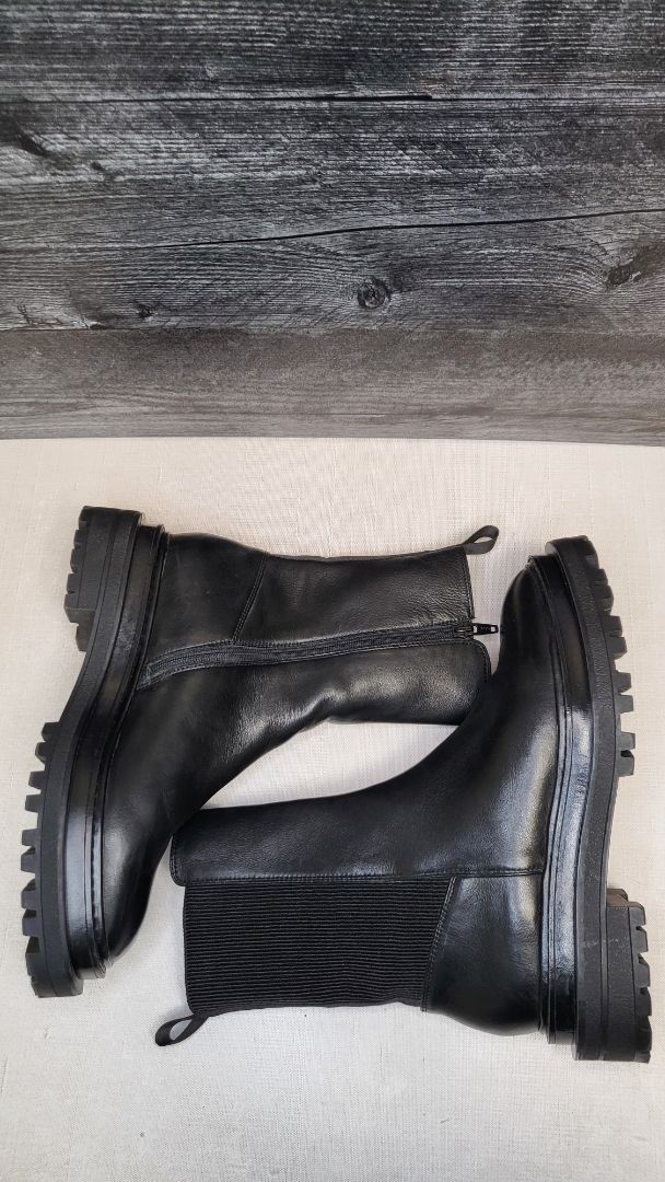 Isabella Anselmi Black Combat Boots (39)