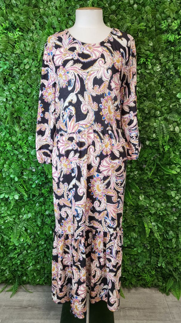 Seven Stars Print Textured Maxi Dress (18)