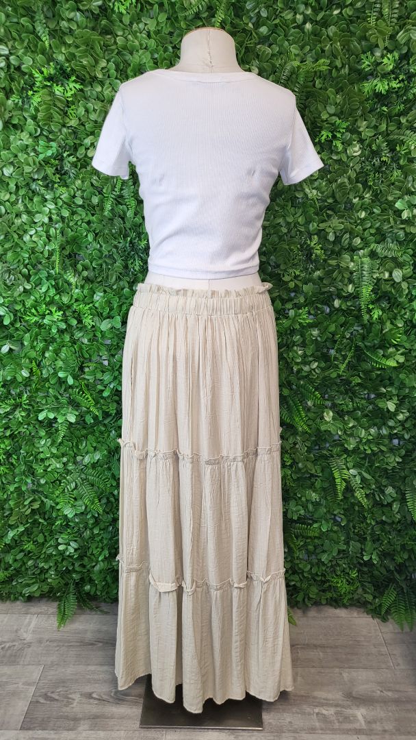 Drama The Label Cream Tiered Skirt (14)