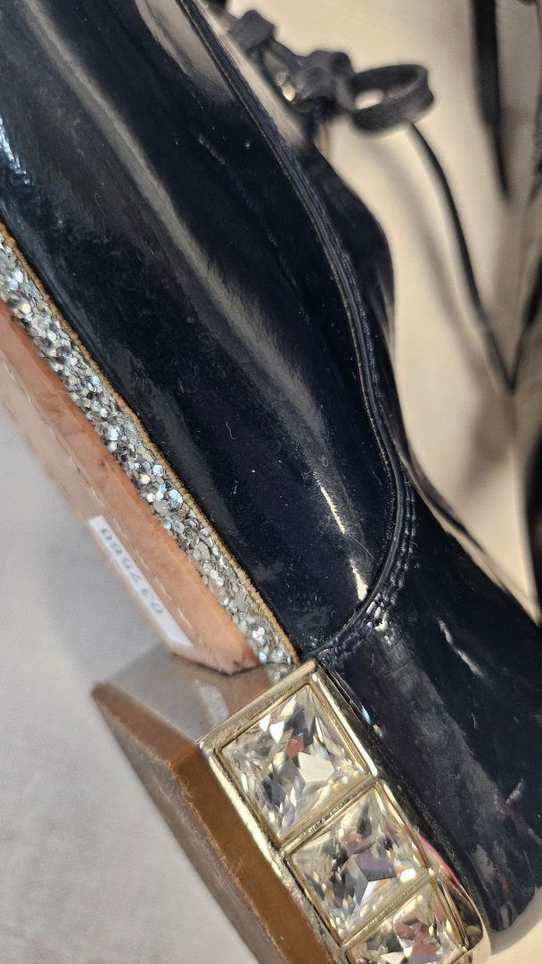 Miu Miu Navy Patent Flat (38)