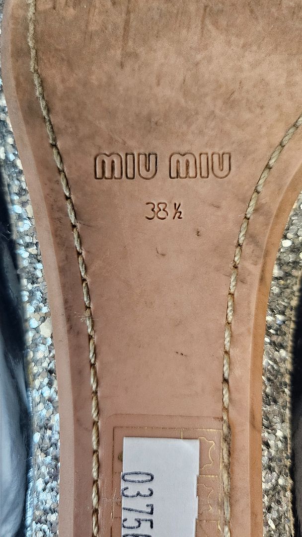 Miu Miu Navy Patent Flat (38)