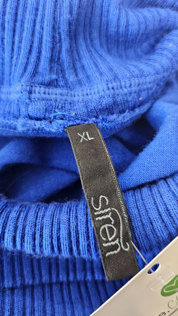 Siren Azure Poncho Knit Top (16)