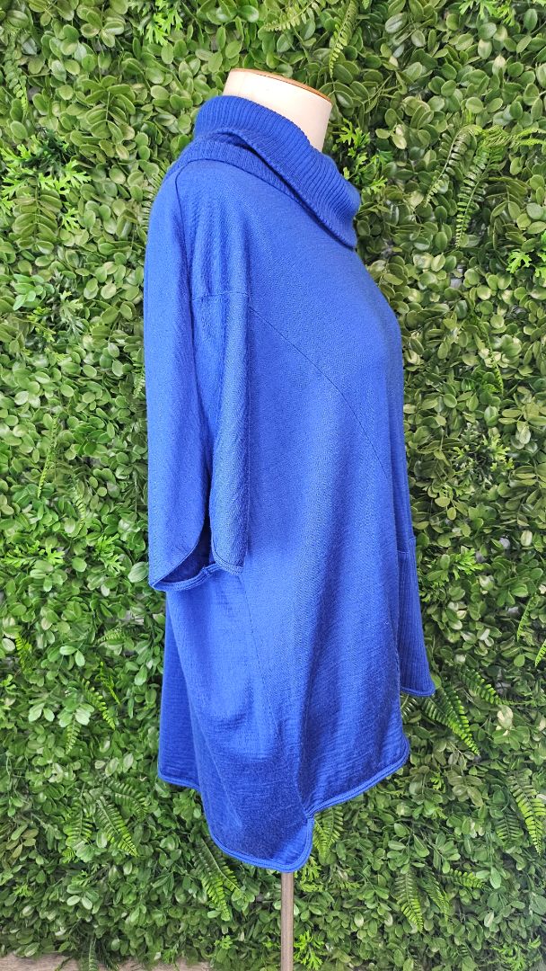 Siren Azure Poncho Knit Top (16)