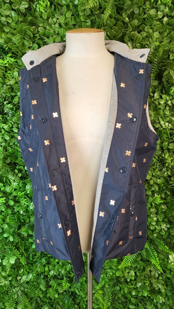 Elm Navy/Gold Foil Cross Vest (12)