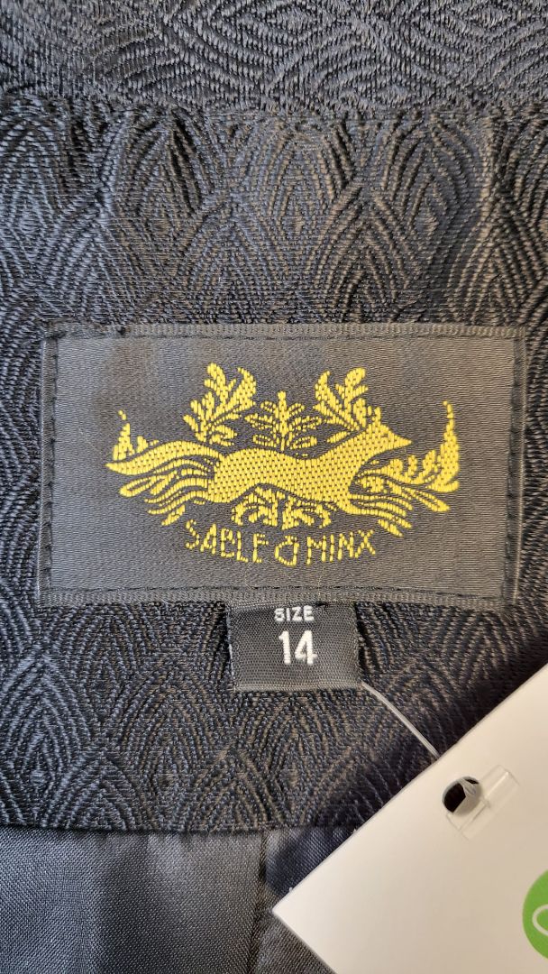 Sable & Minx Black Pattern Blazer (14)