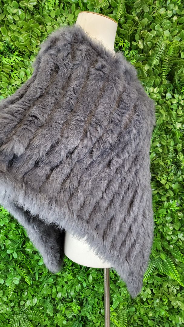 Random Grey Rabbit Fur Poncho (8-14)