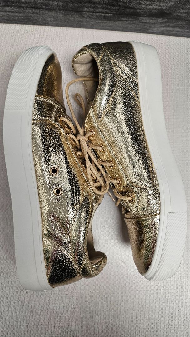 Sole Society Gold Metallic Sneaker (9.5)