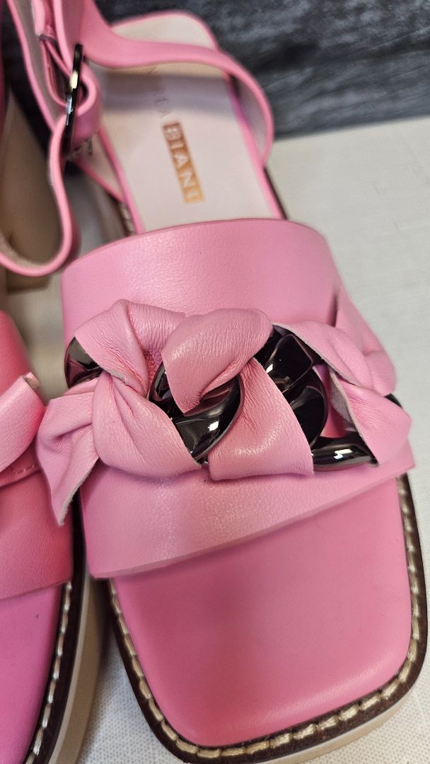 Andrea Biani Pink Platform Sandal New (37)