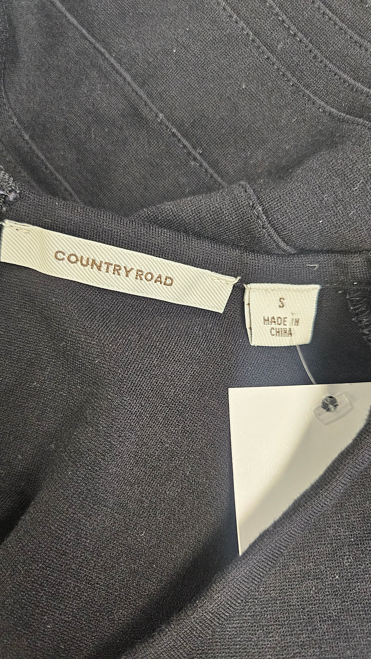 Country Road Black Fitted Dress (8-10)