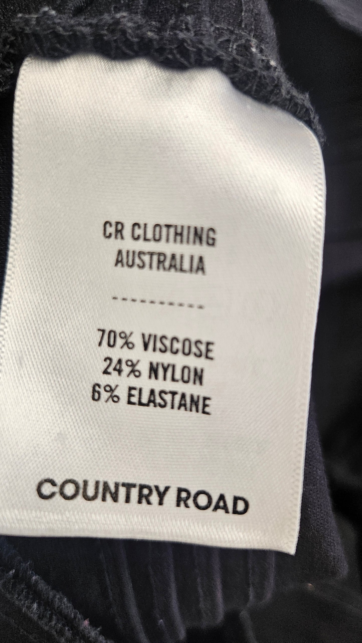 Country Road Black Fitted Dress (8-10)