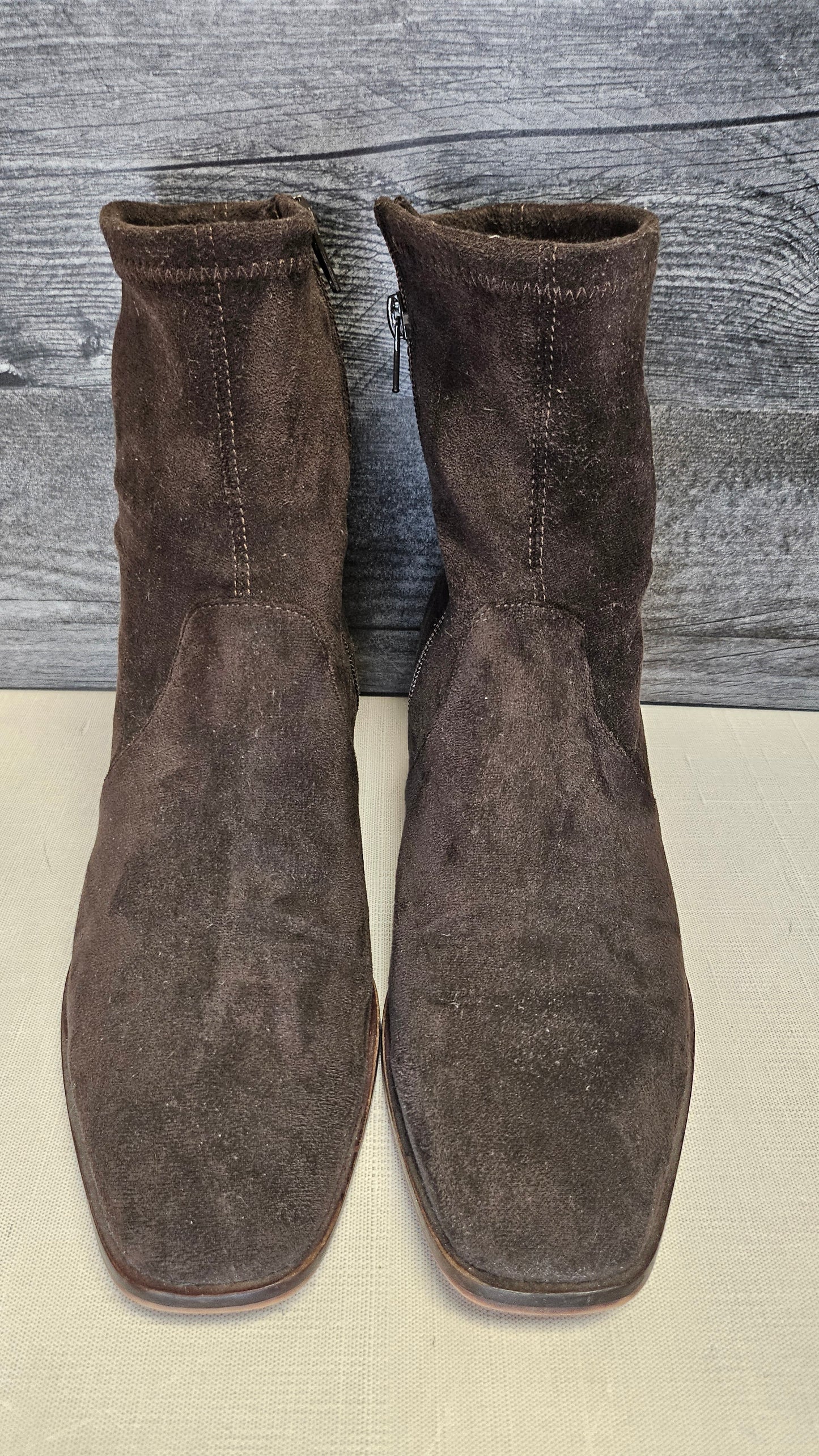 Django & Juliette Chocolate Brown Microfibre Boot (39)