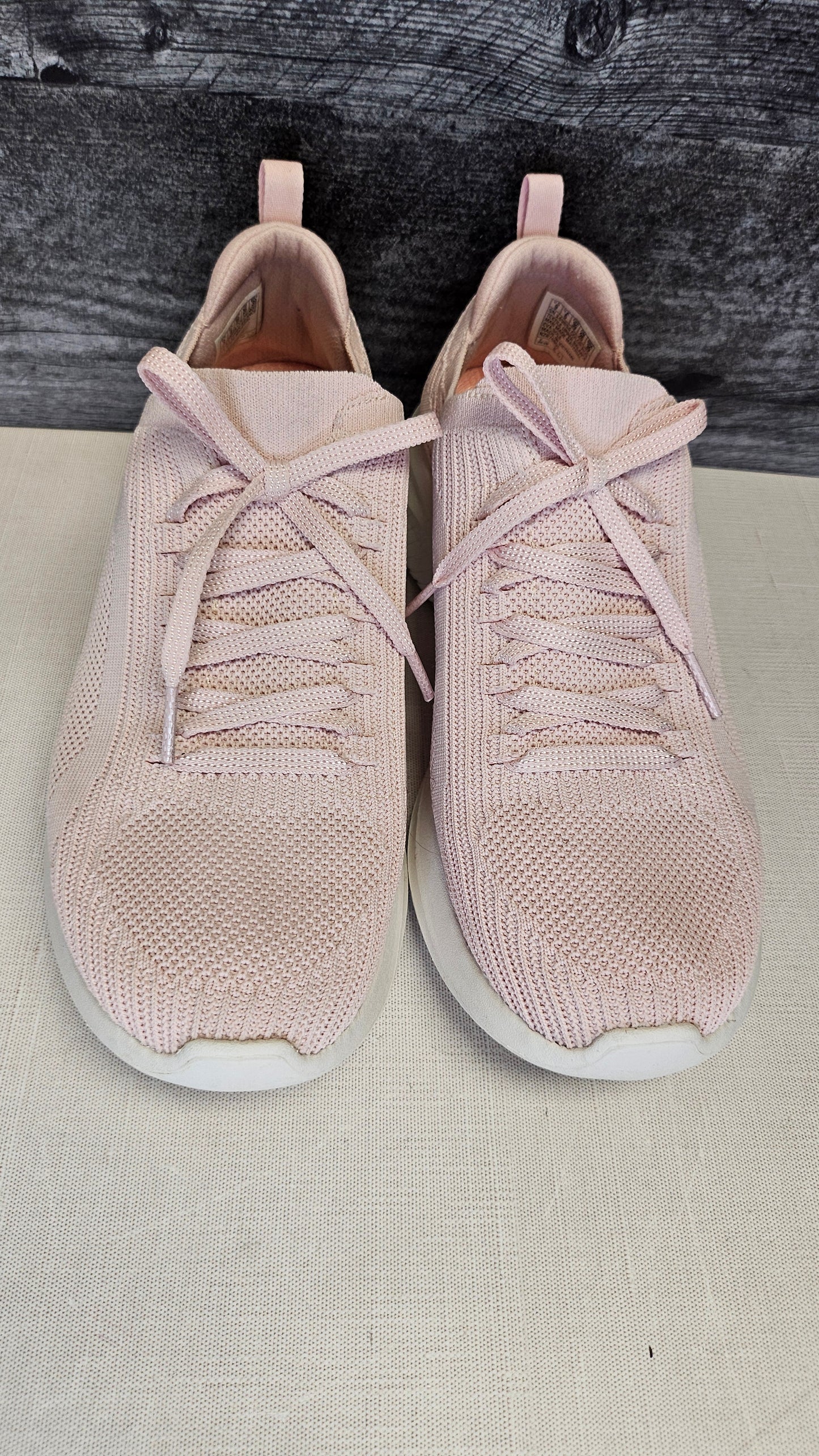 Skechers Pink Knit Sneaker (39)