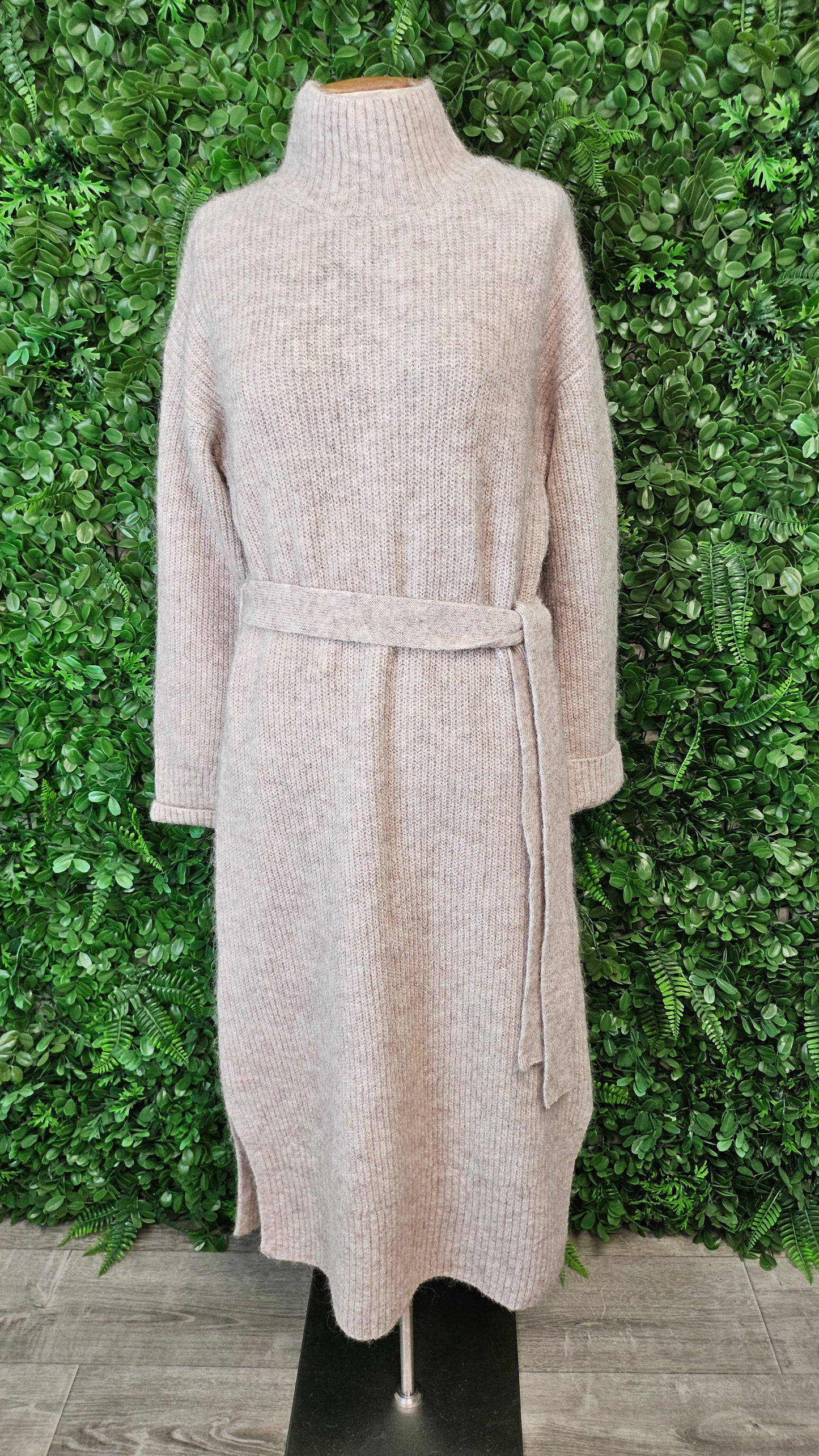 Knewe Oatmeal Knit Dress BNWT (12)