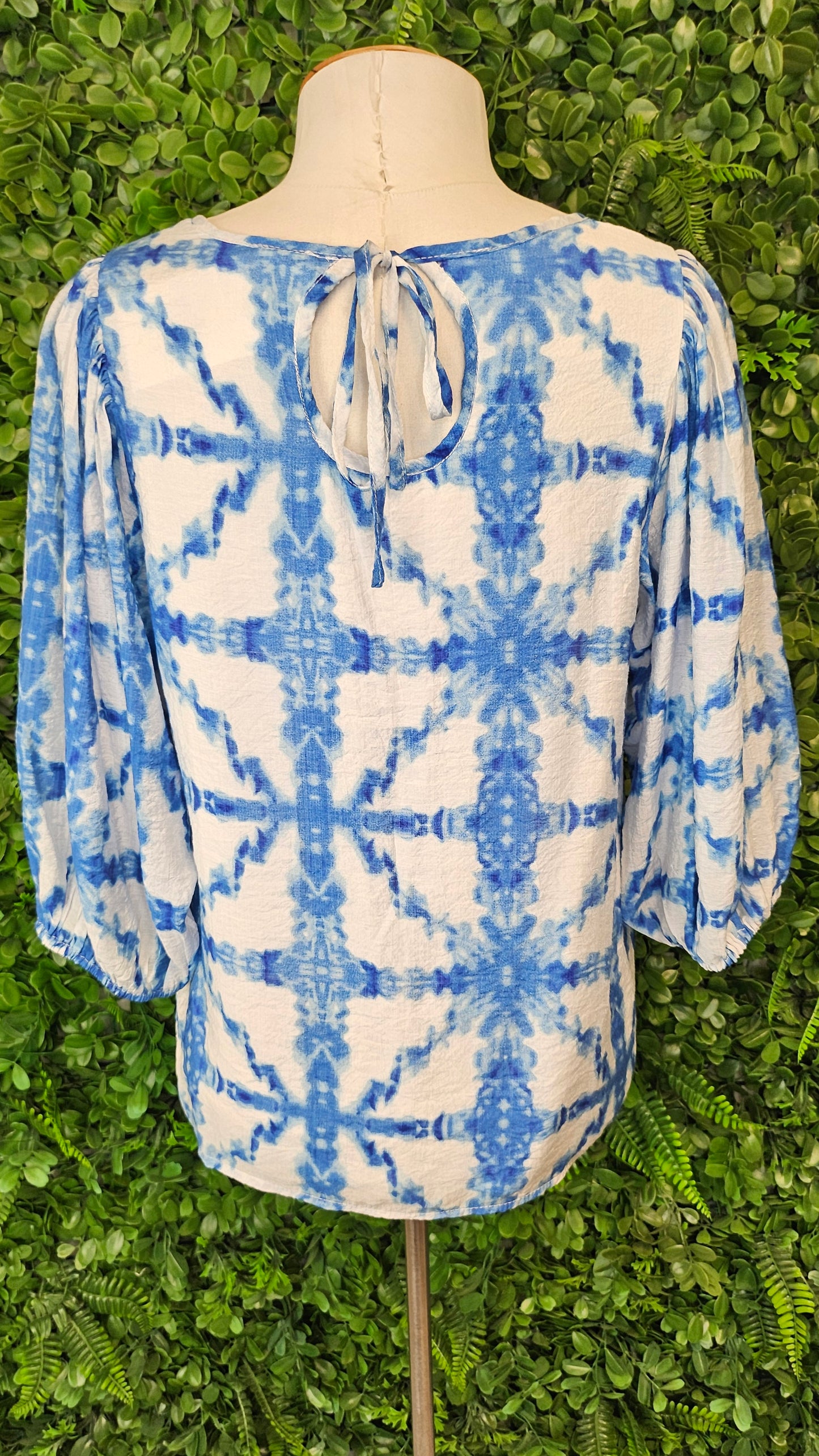 Leo + Be Blue/White Tie Back Top (10)