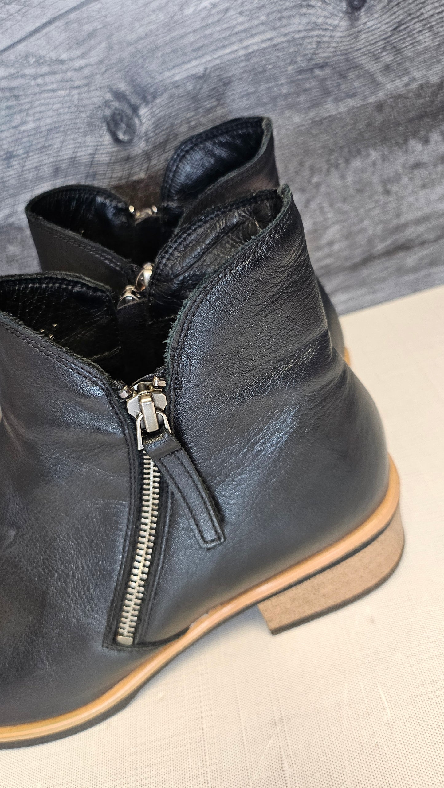 Bresley Black Dolomite Leather Boot 39.5