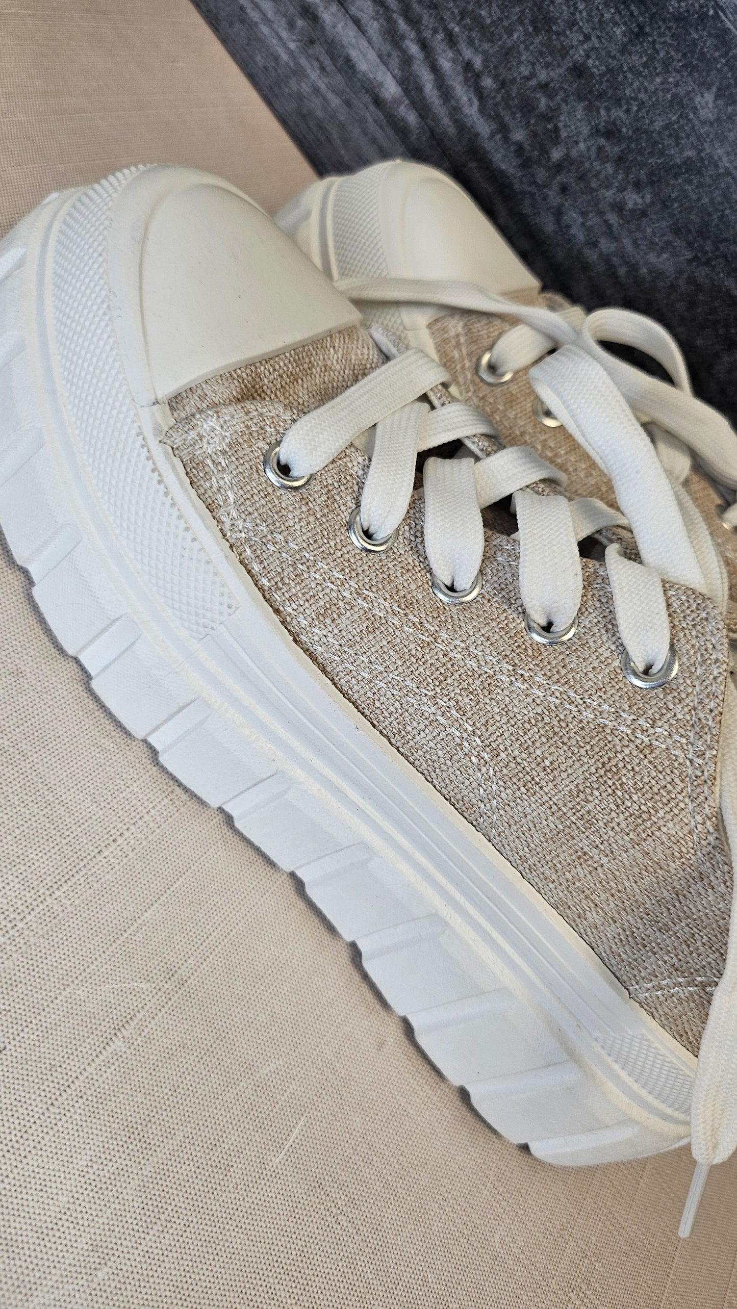 Los Cabos Neutral Canvas Sneakers 36