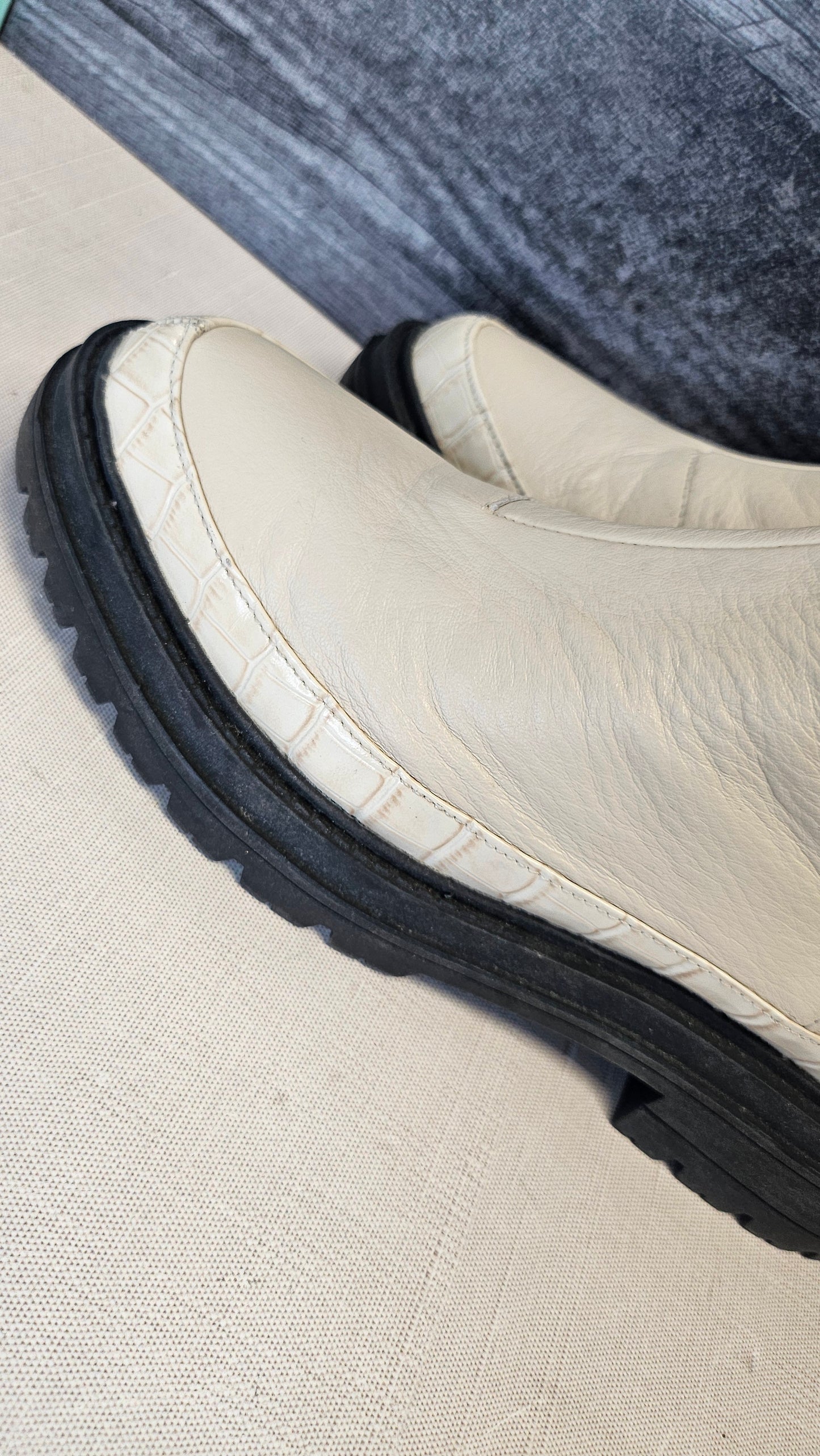 Mi Piaci Cream Nora Combat Boot (38)