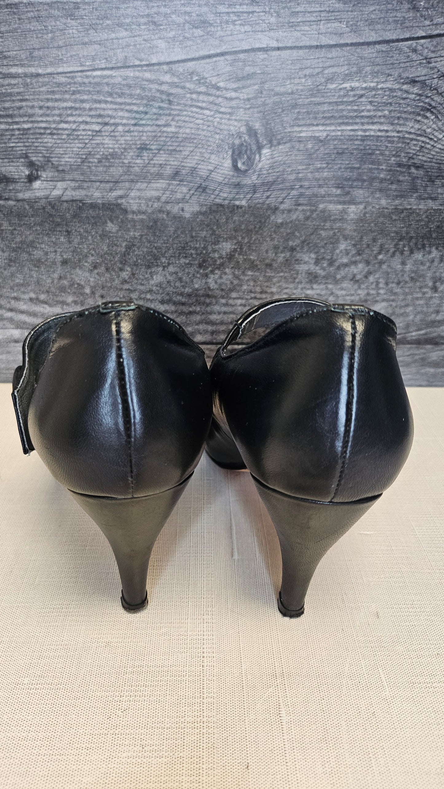 Isabella Anselmi Black Leather Heels 39.5