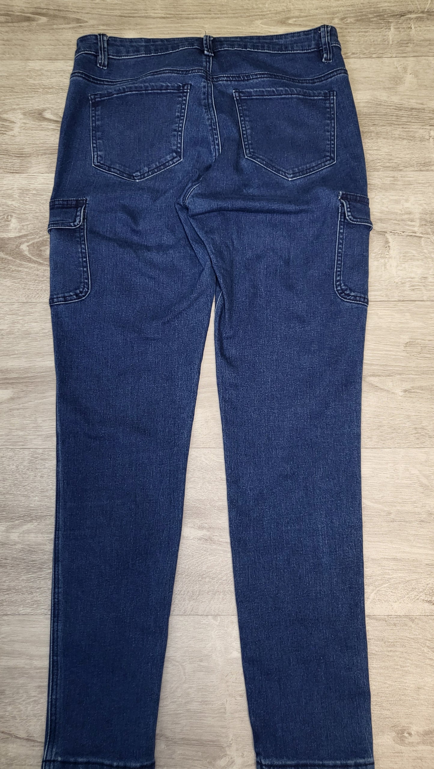 Betty Basics Ink Cargo Jean (14)