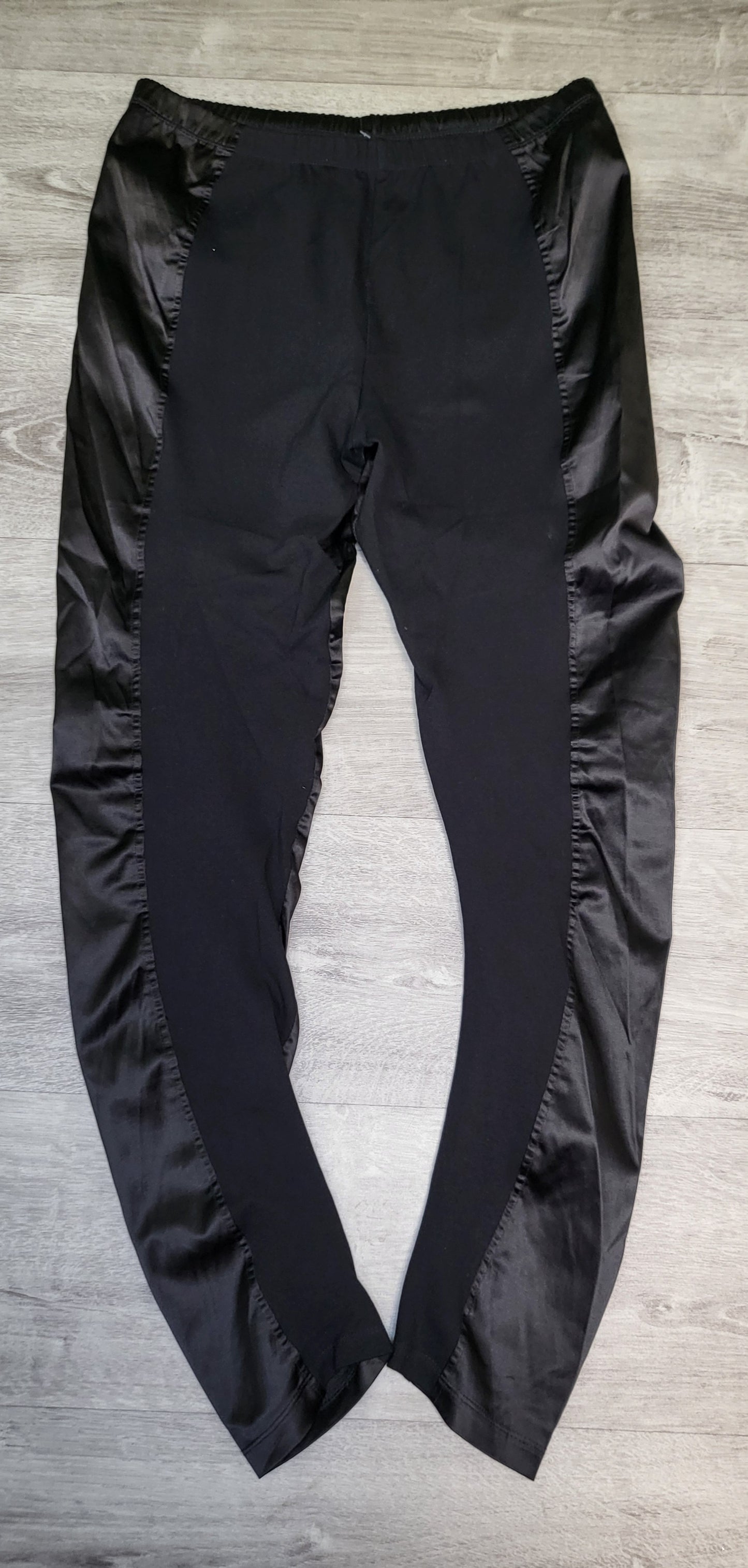 NYNE Black Sateen Contrast Pant (14)