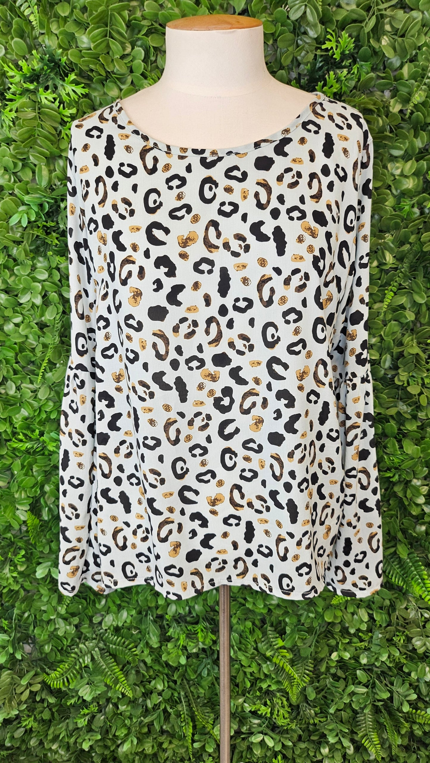 White Chalk Animal Print Frill Cuff Top (12)