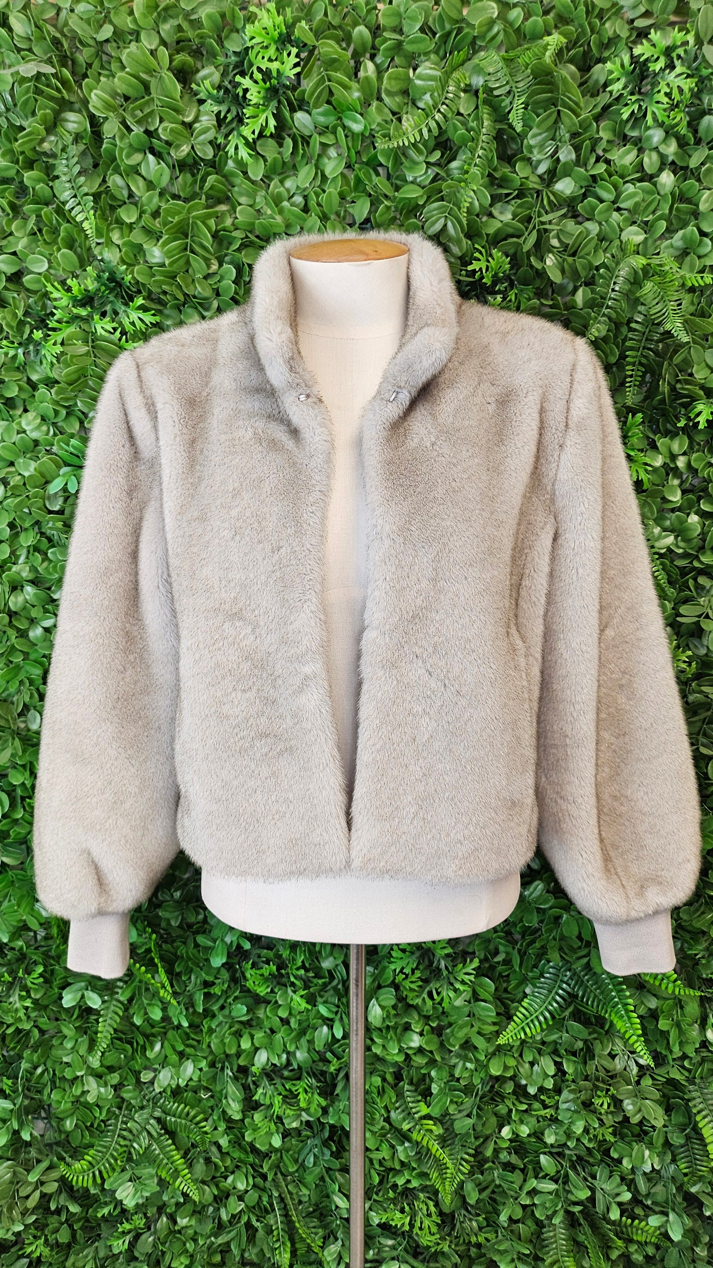 Once Was Silver Cropped Faux Fur Jacket (12-14)