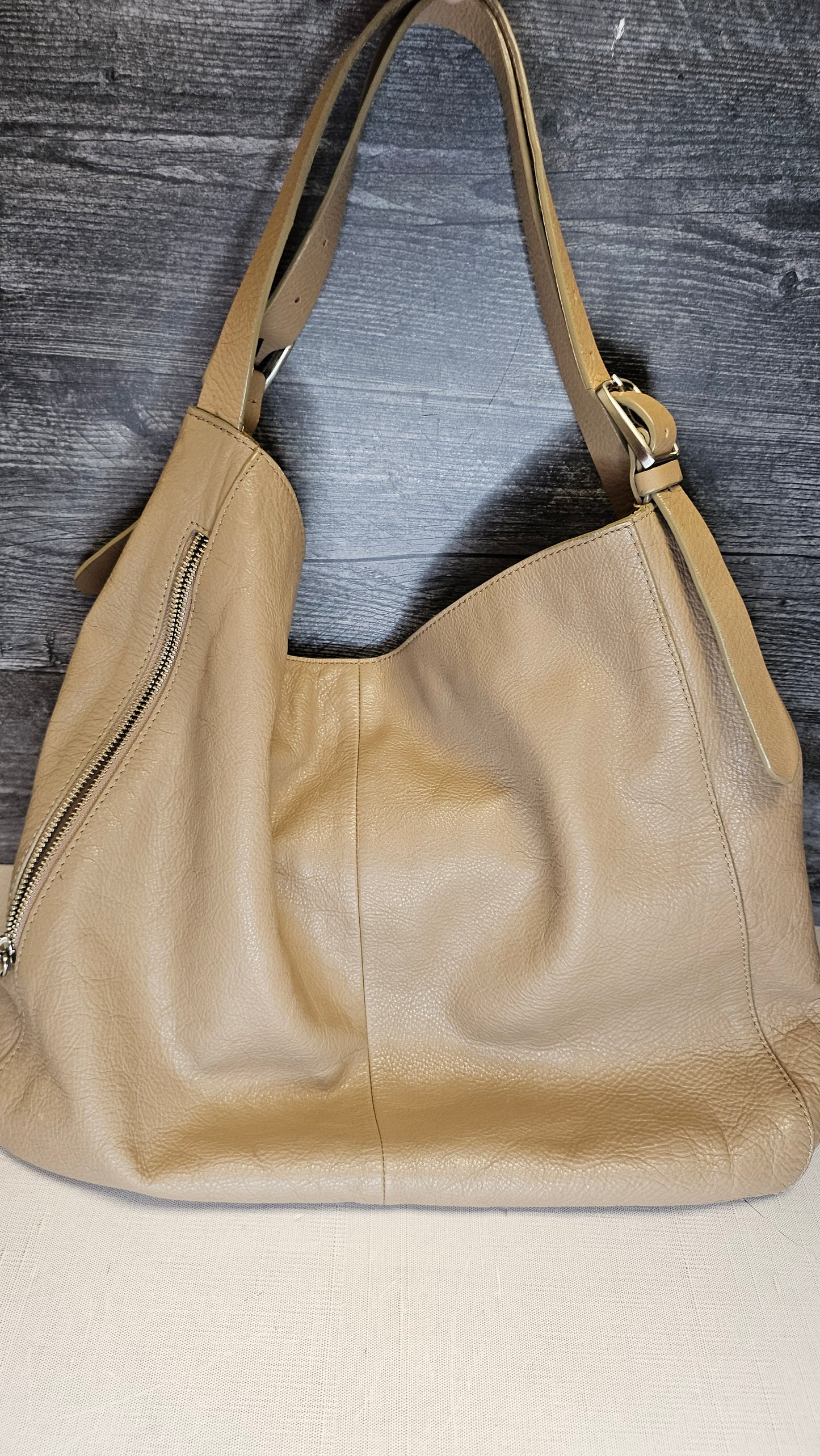 Country Road Camel Leather Tote Bag