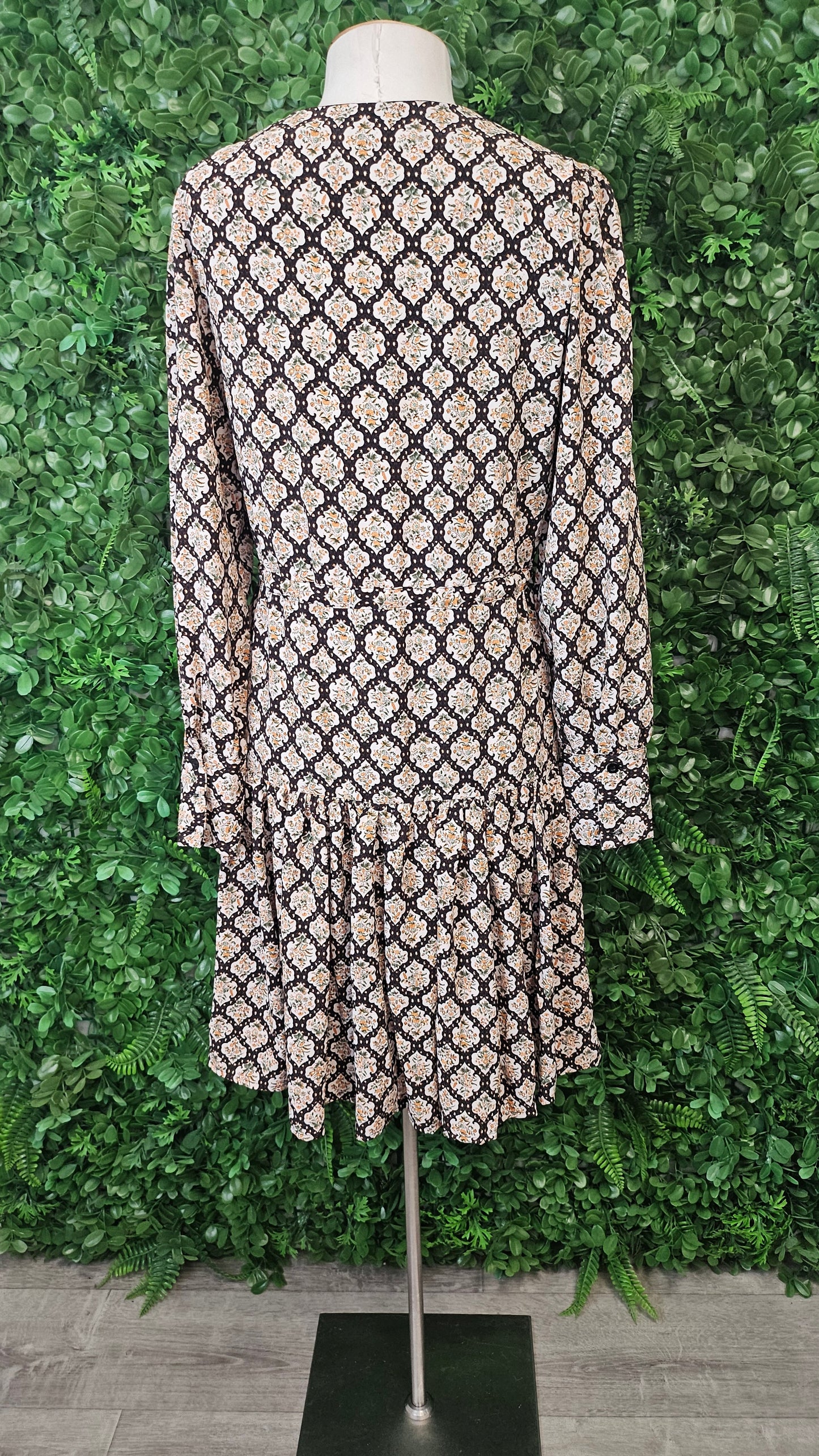 Ketz-ke Floral Dress (8)
