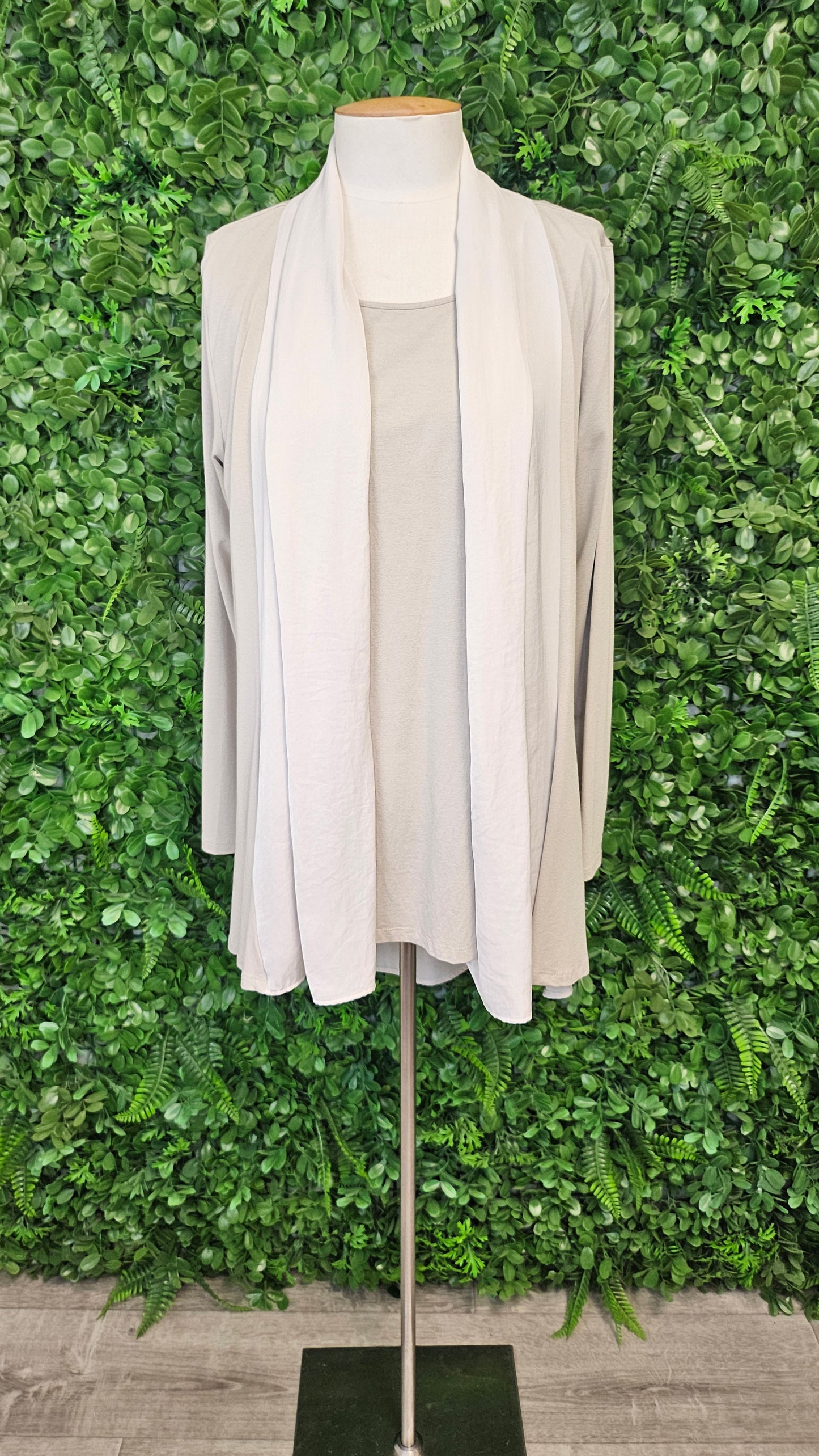 Paula Ryan Sand 2 Piece Top (14-16)