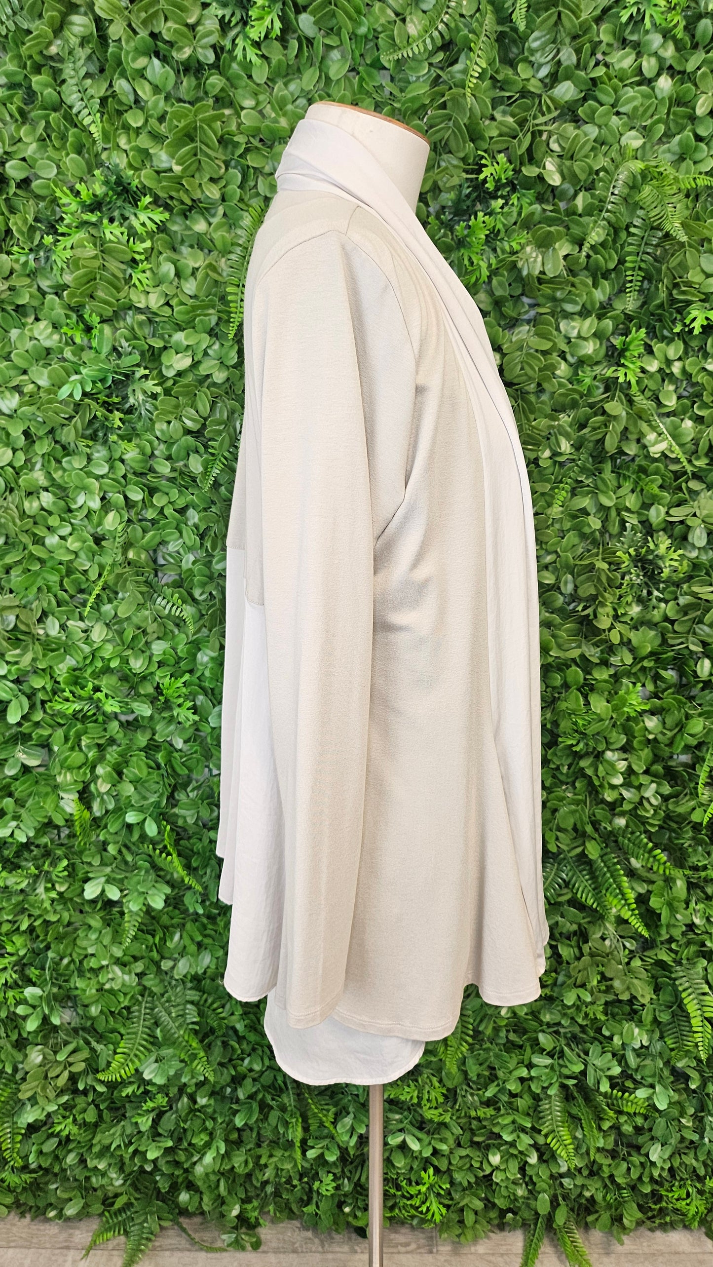Paula Ryan Sand 2 Piece Top (14-16)