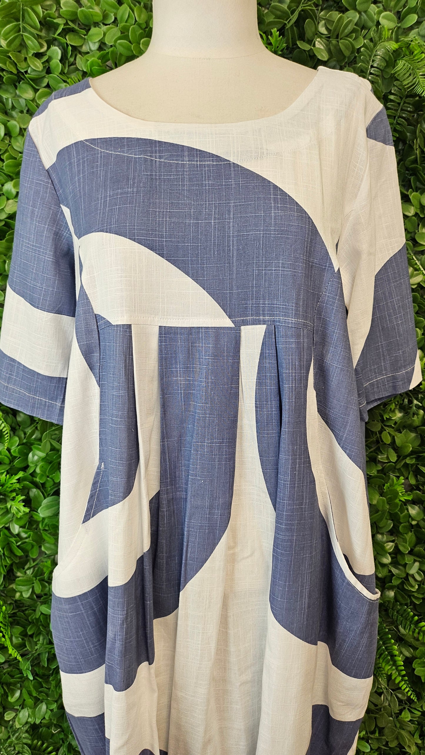 Ruby Rain Blue/White Linen Dress (10)