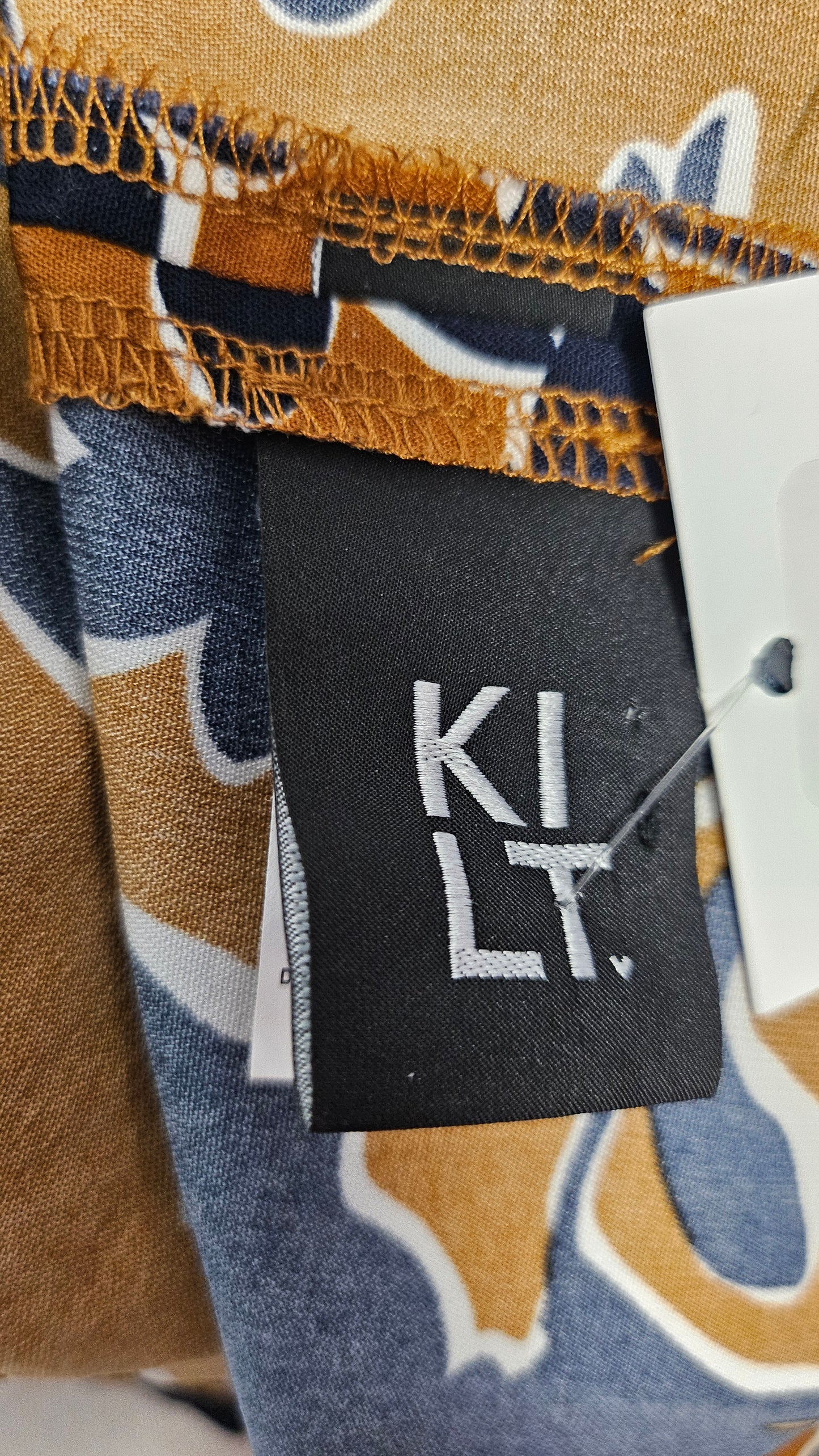 Kilt Floral Shift Dress (14)