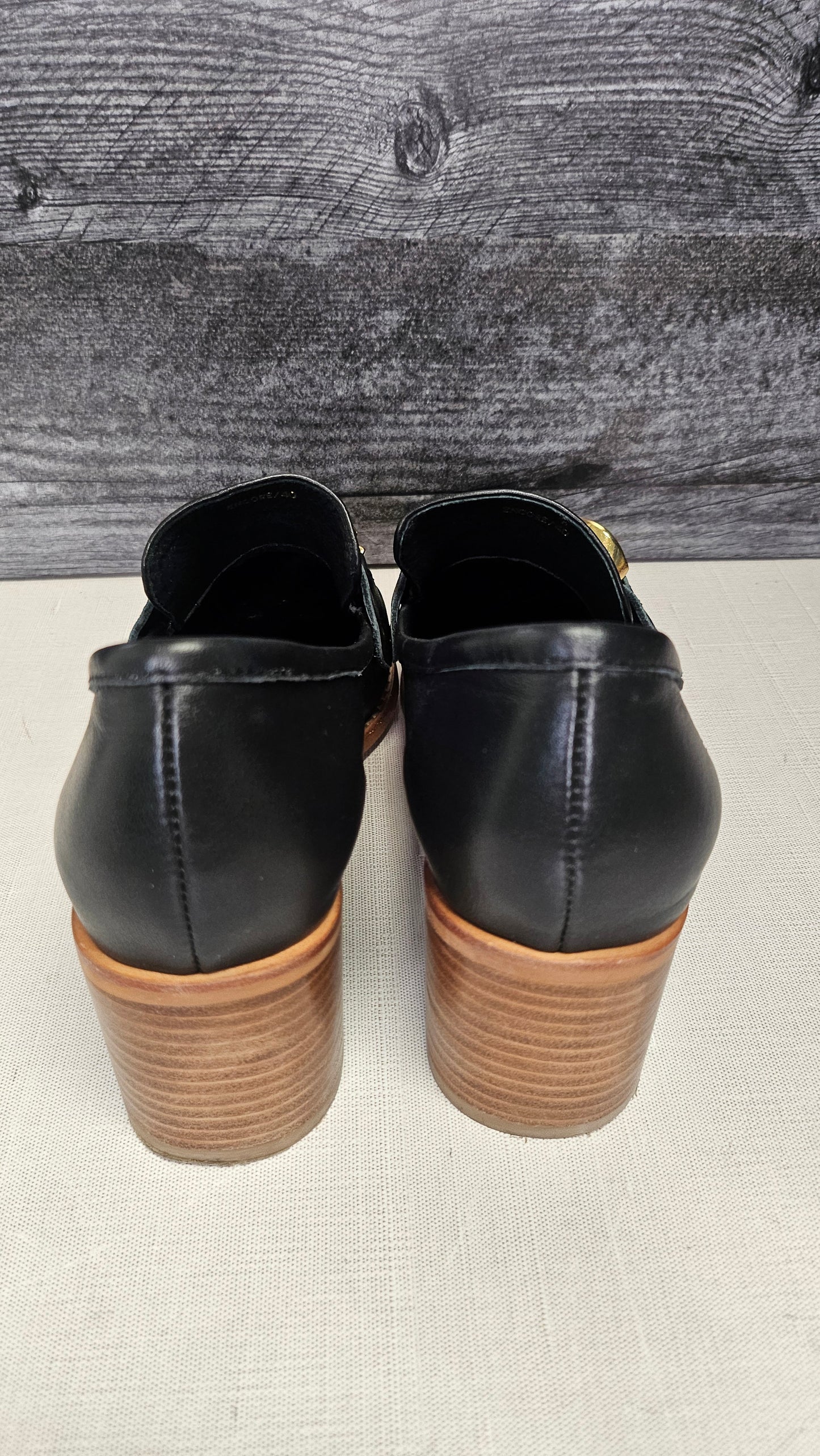 Andrea Biani Black Leather Loafer (40)