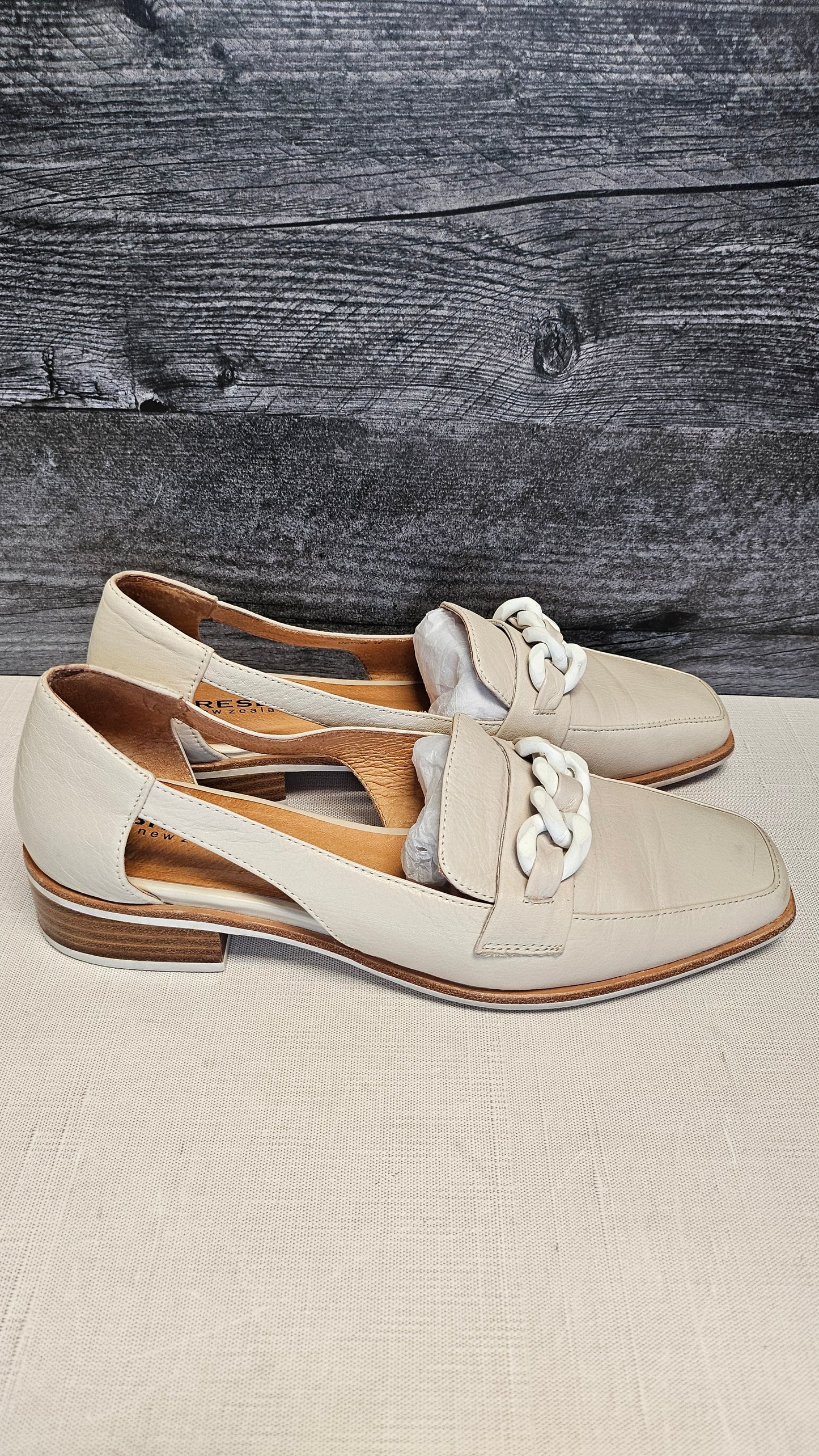 Bresley Buff Loafer (39)