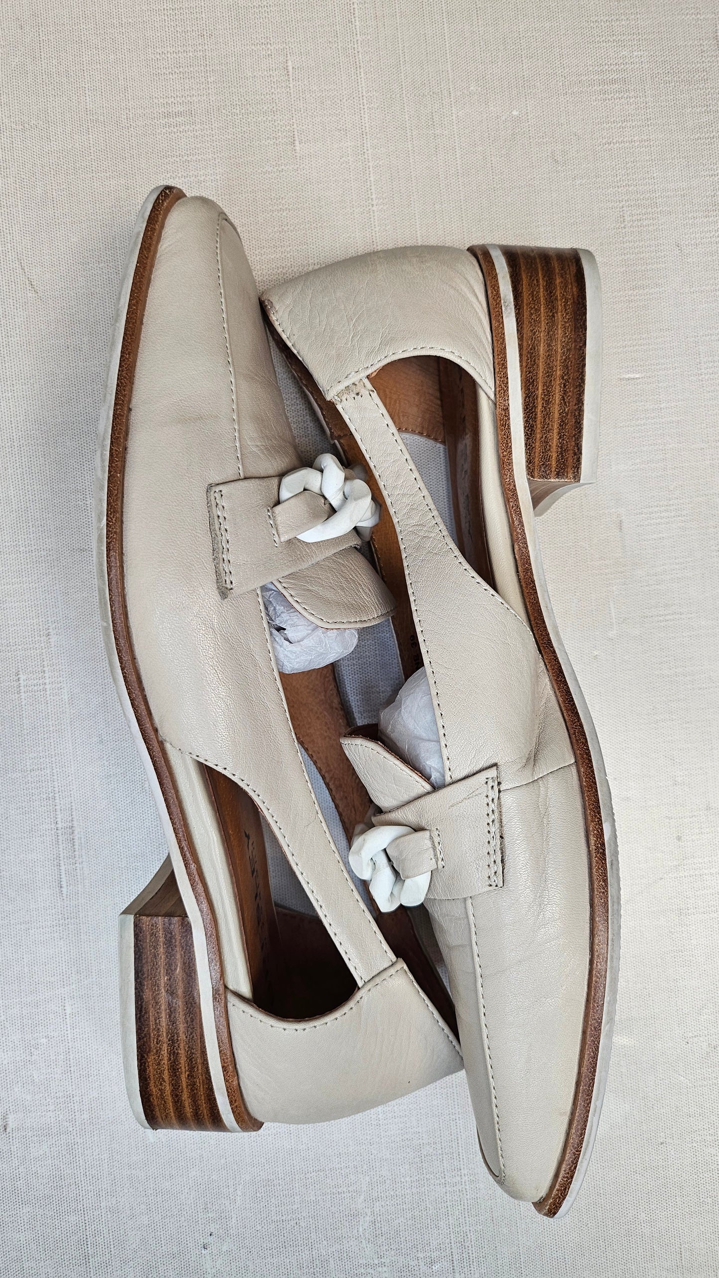 Bresley Buff Loafer (39)