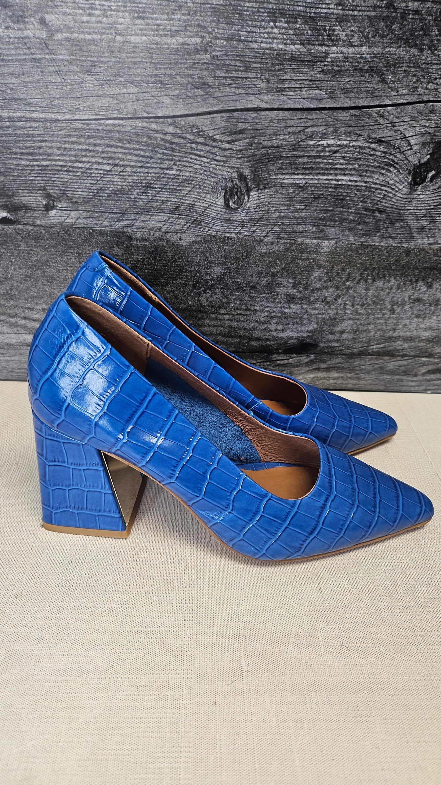 Mi Piaci Blue Leather Heel (37)