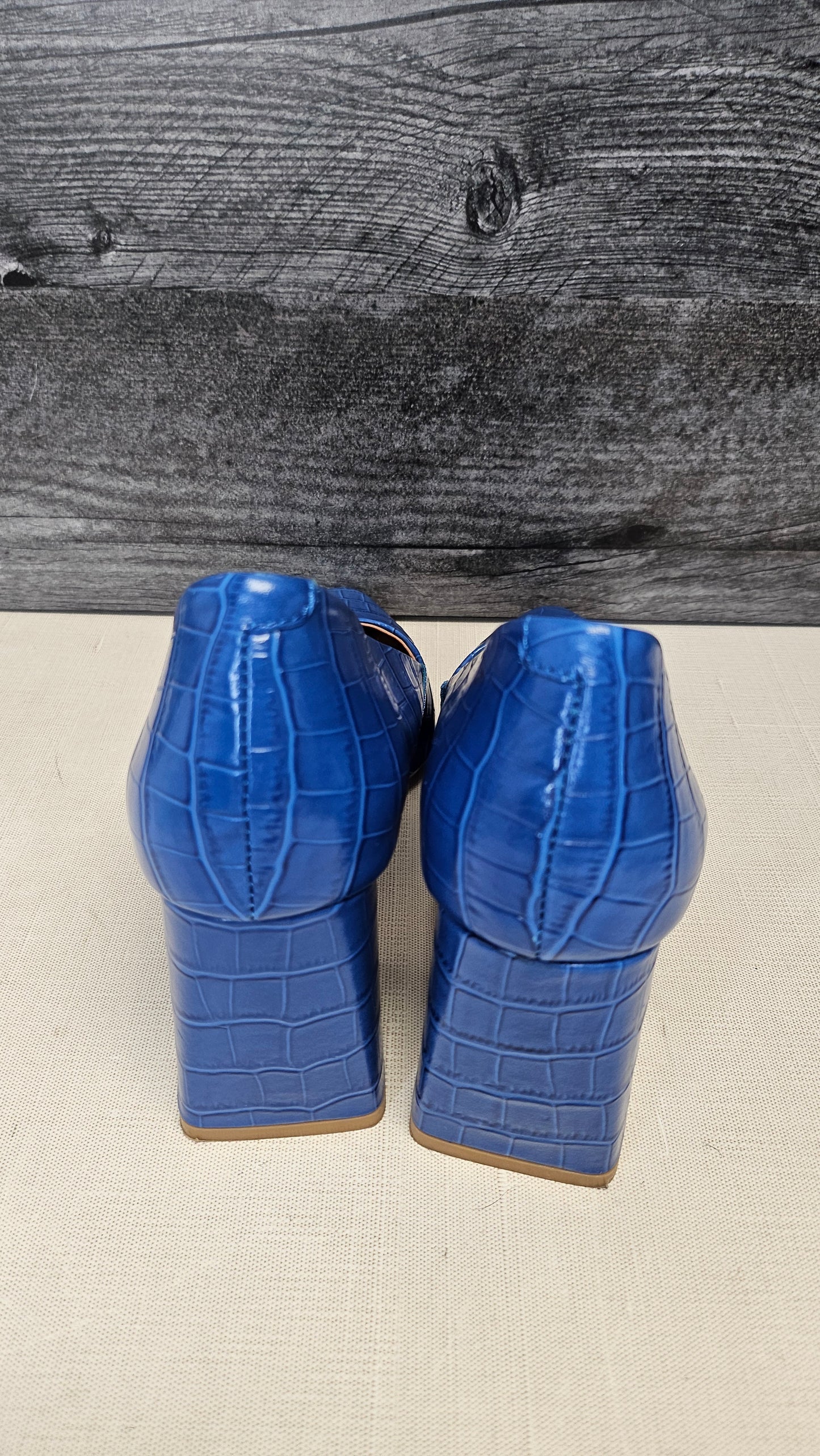 Mi Piaci Blue Leather Heel (37)