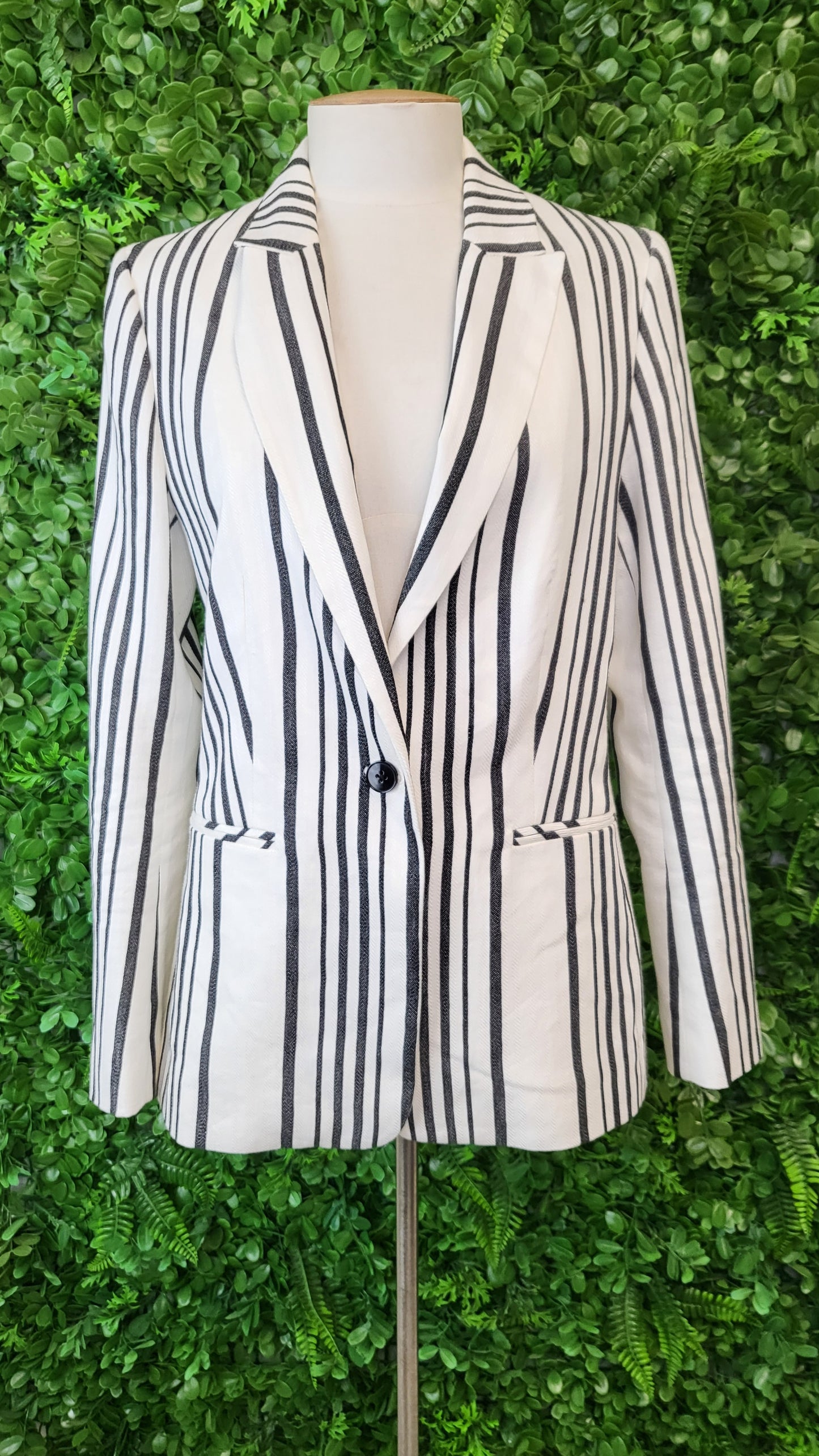 Witchery Black/White Linen Blend Blazer (10)