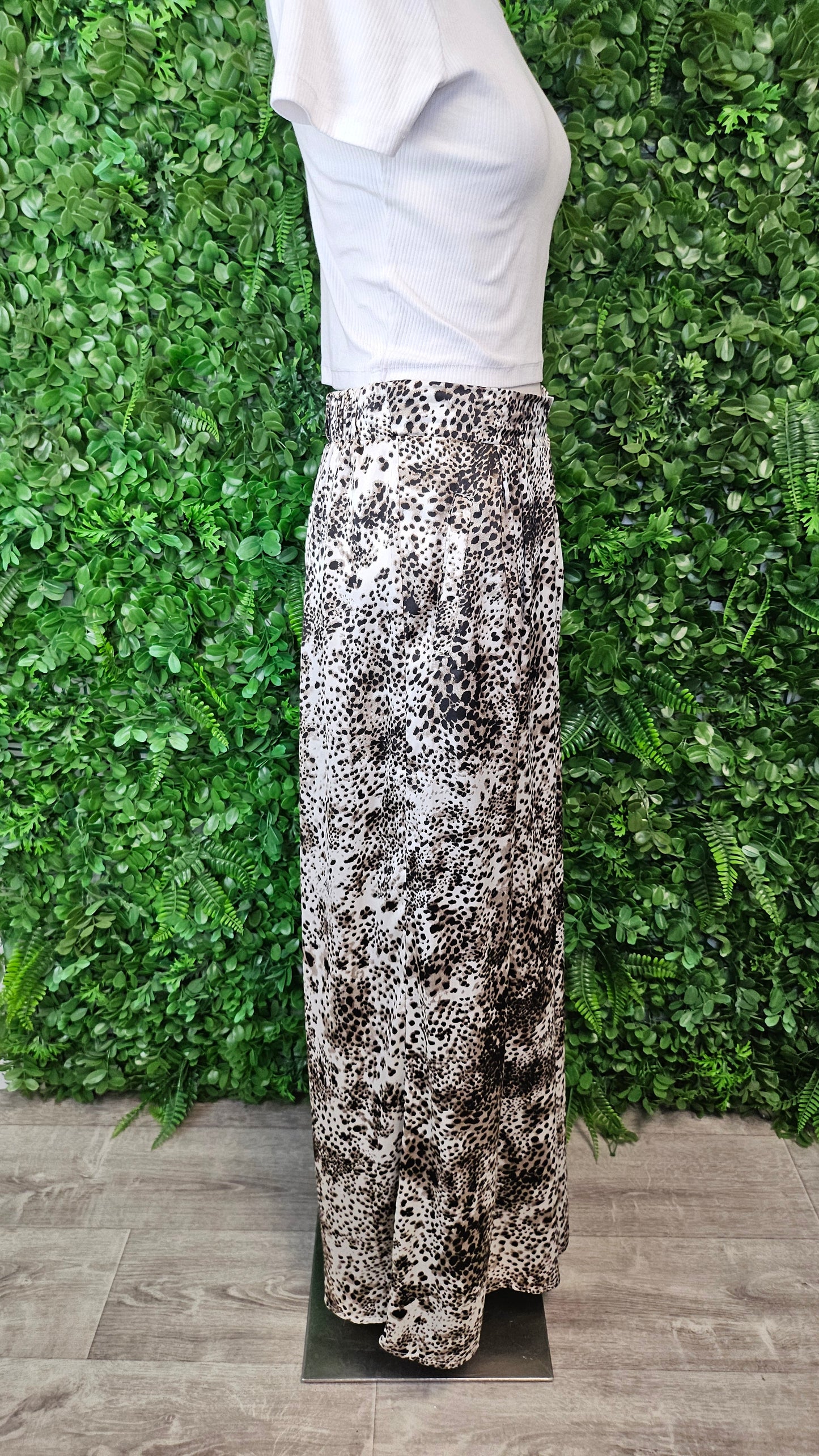 Amaya Animal Wide Leg Pant (12)