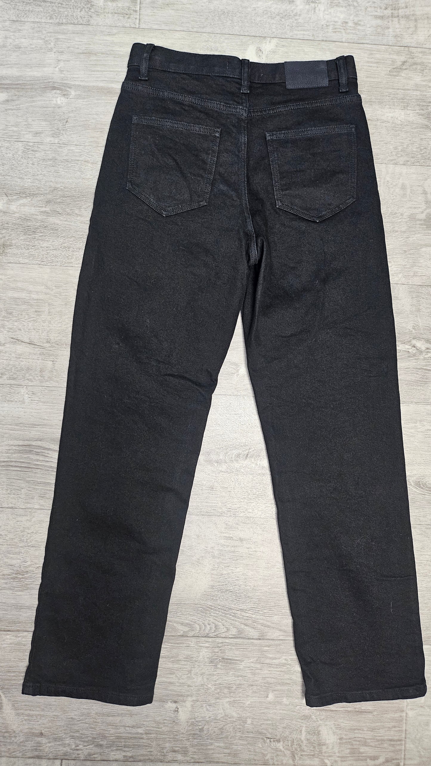 Max Black Straight Leg Jean (10)