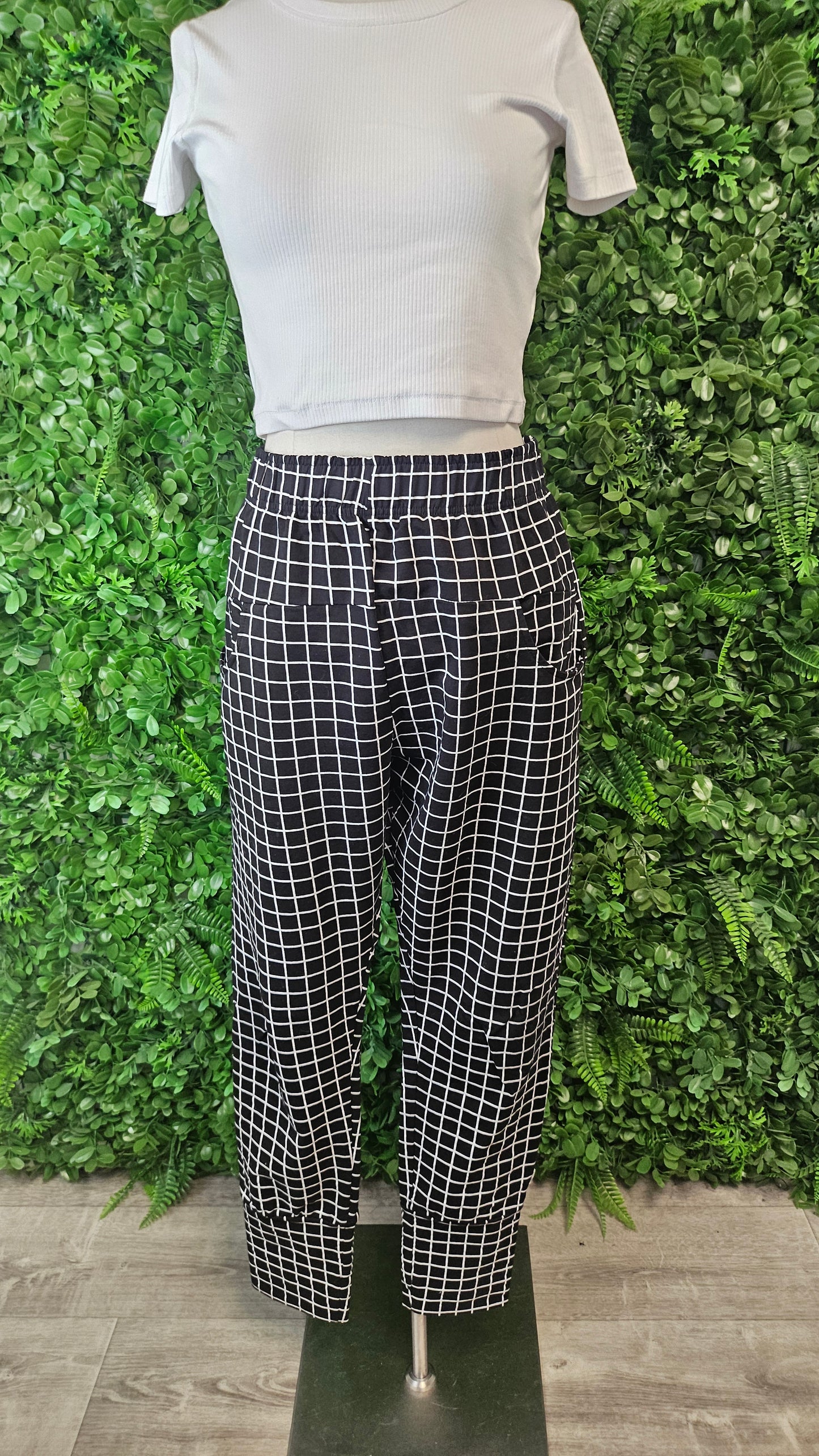 Home-Lee Check Pant (12)