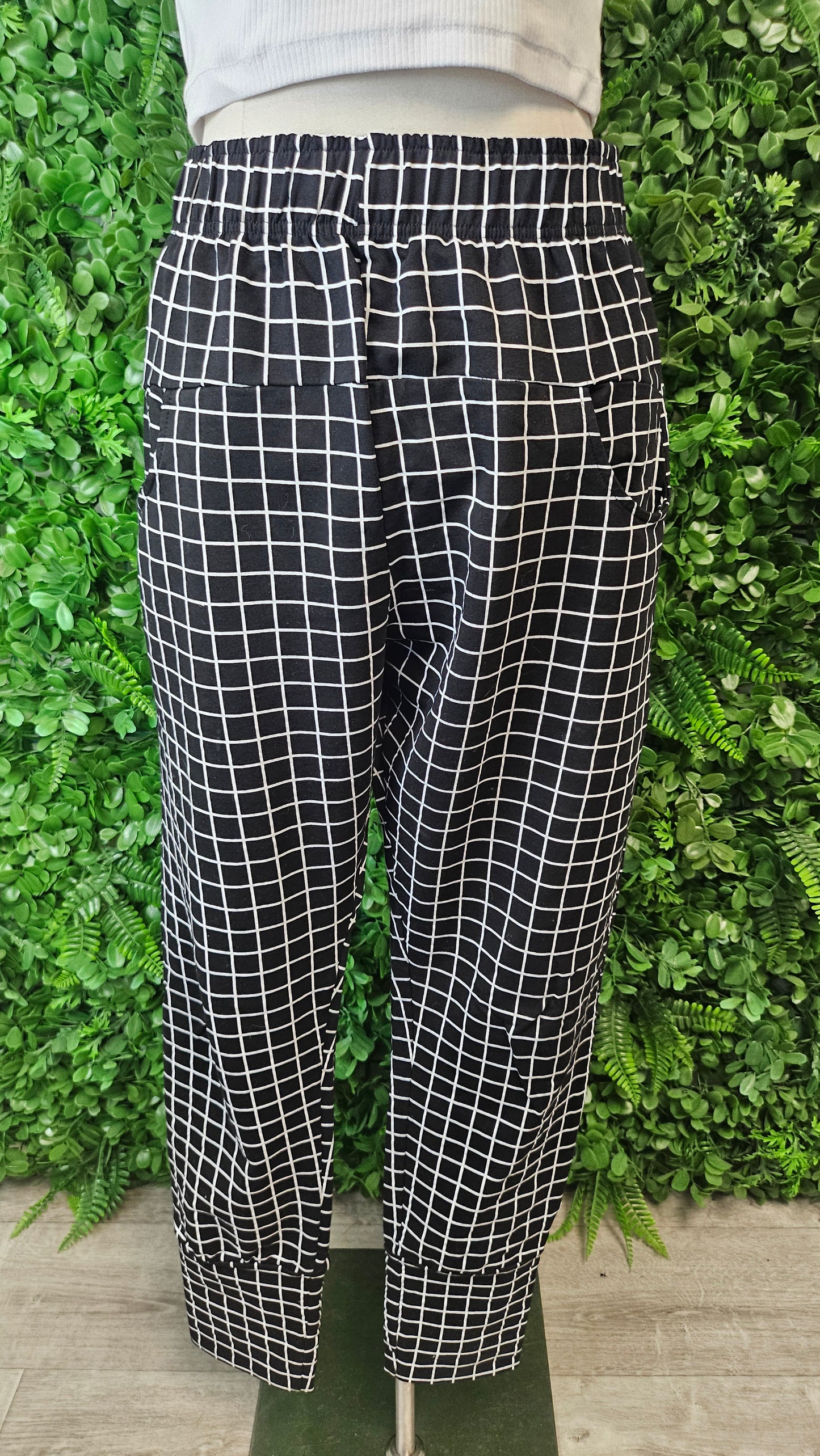 Home-Lee Check Pant (12)