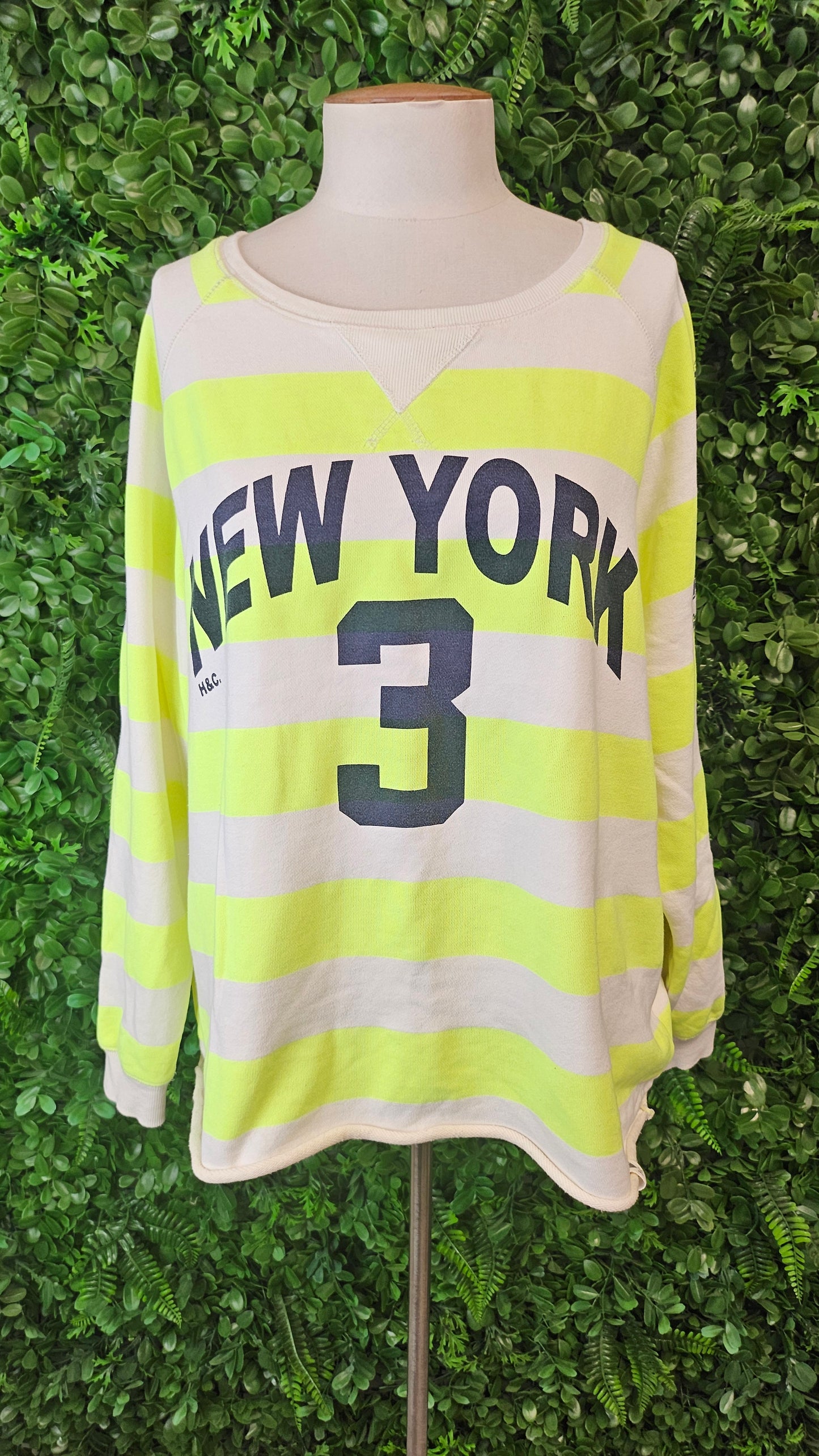 Hammill + Co Multi Logo Sweat (16)