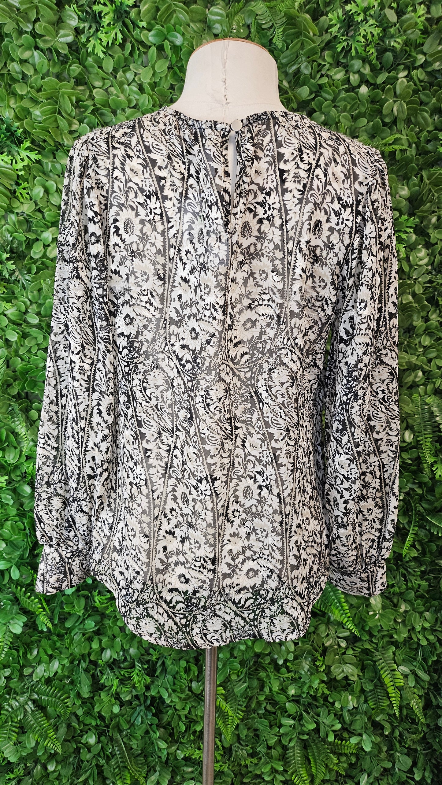 Leila+ Luca Print Sheer Top (8)