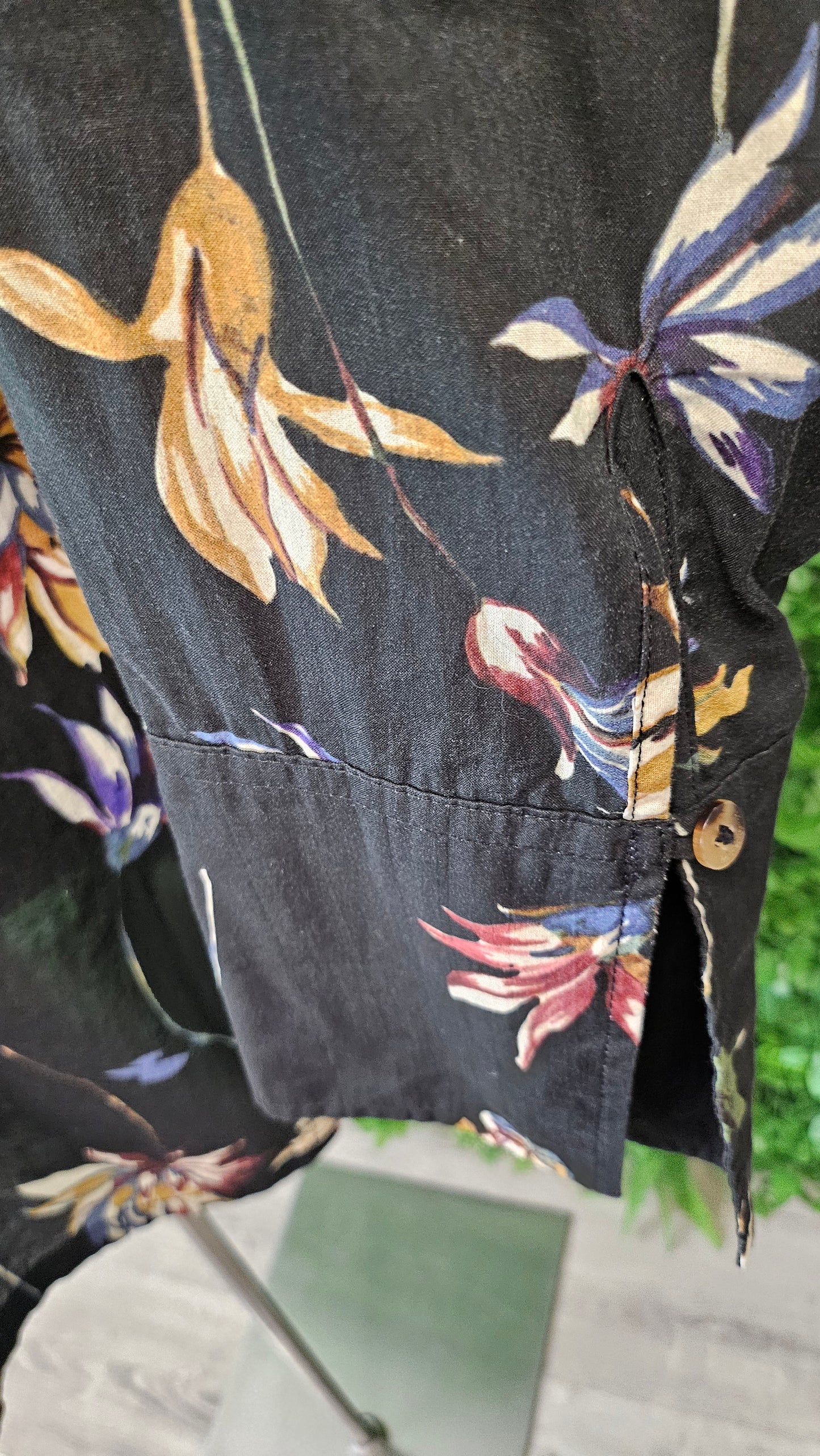 Hannes Roether Black Floral Shirt (12)