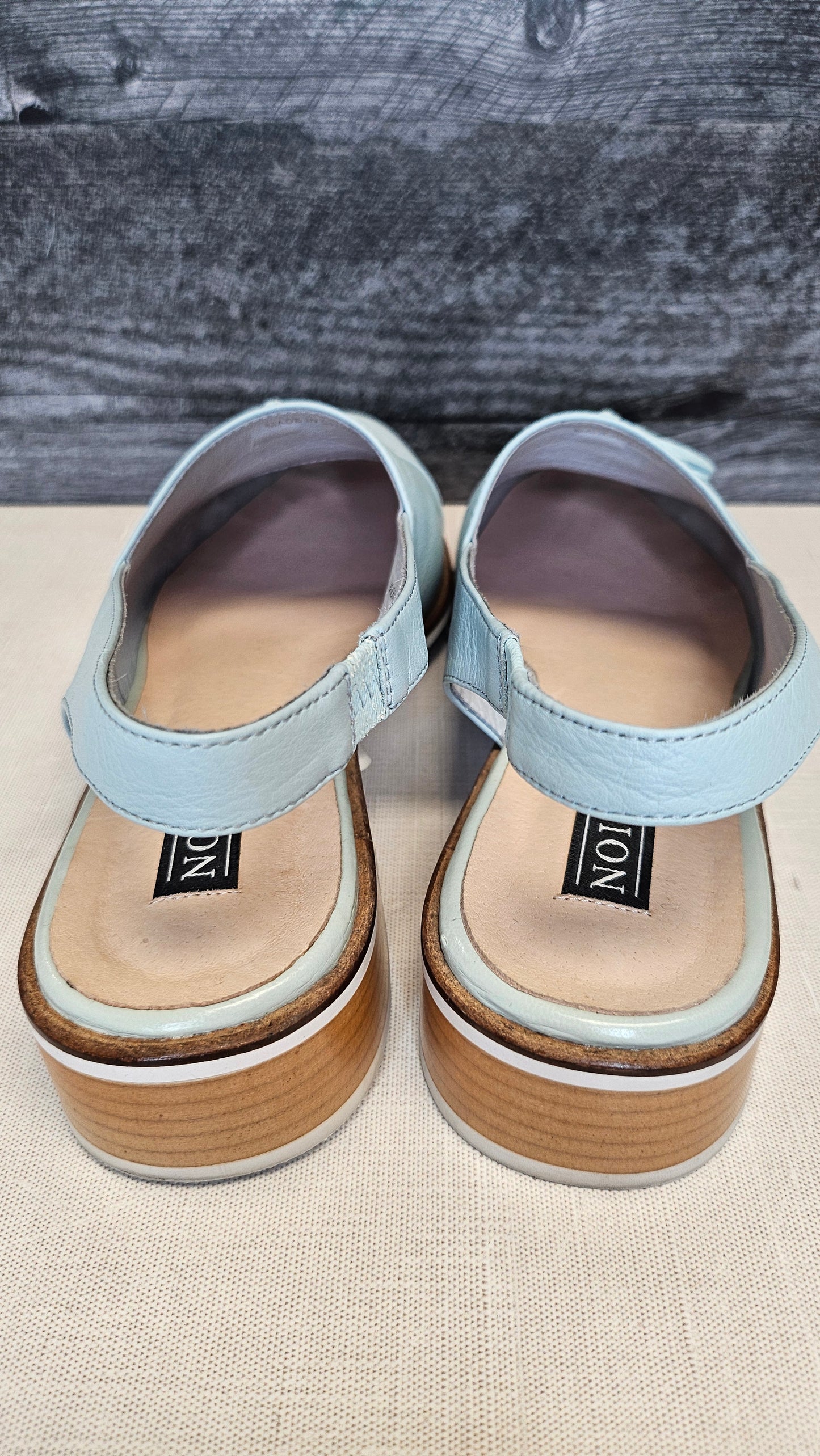Noir Blue Leather Slingback (40)
