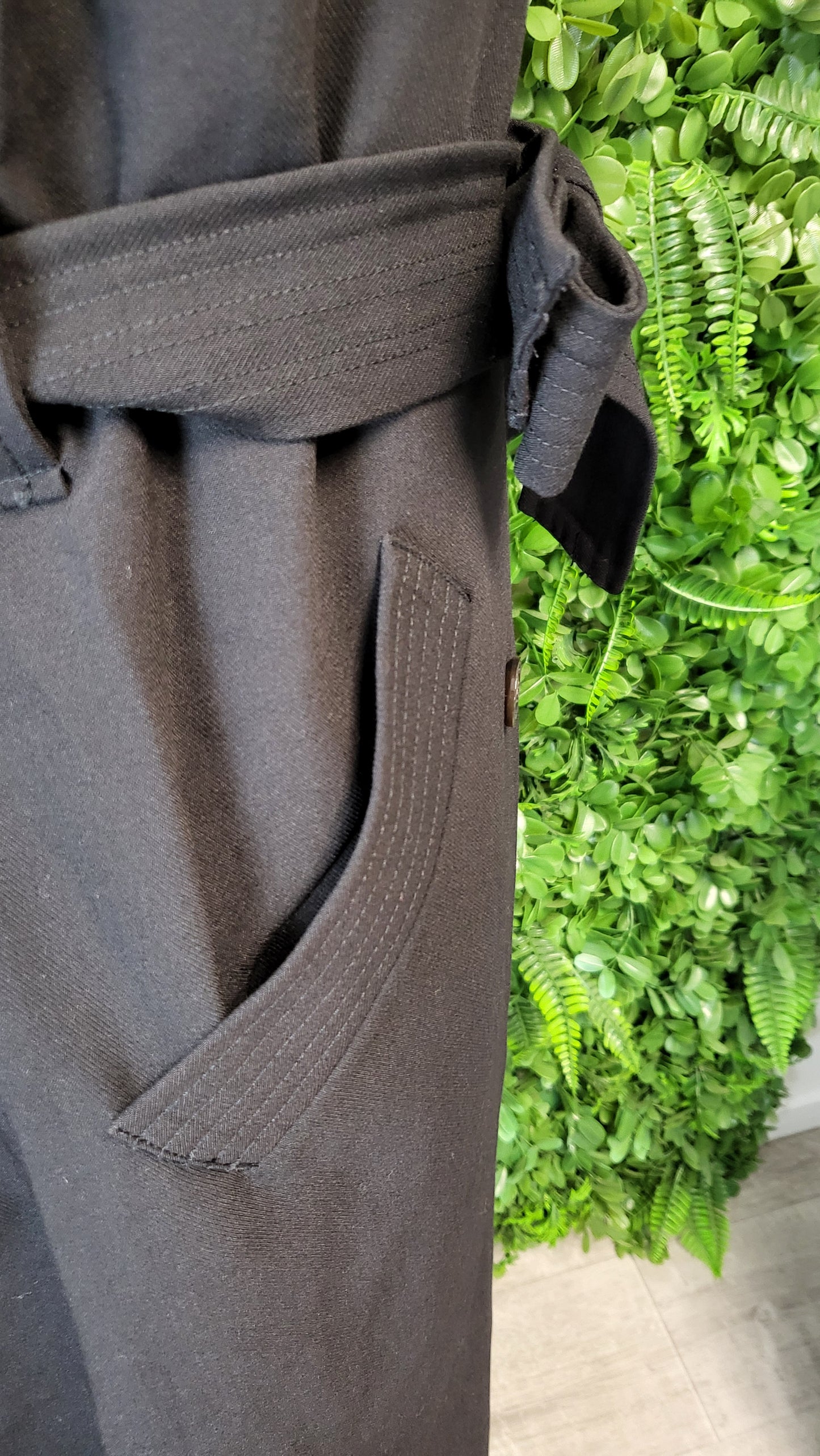 Decjuba Black Eloise Trench BNWT (8-10)