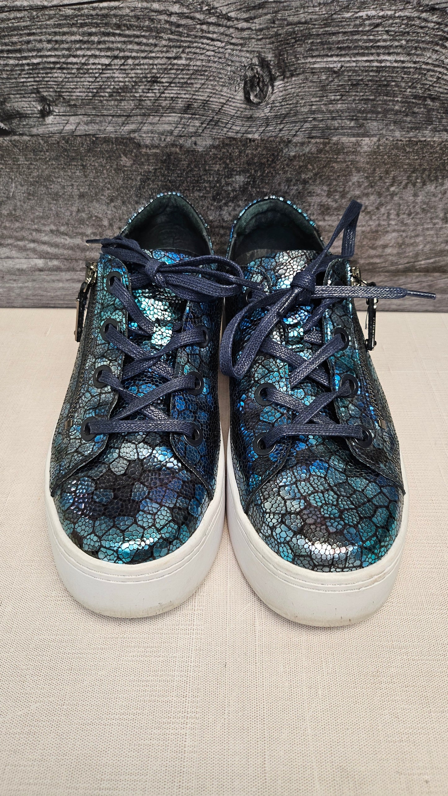 Minx Mosaic Blue Zip Pop Sneakers (38)