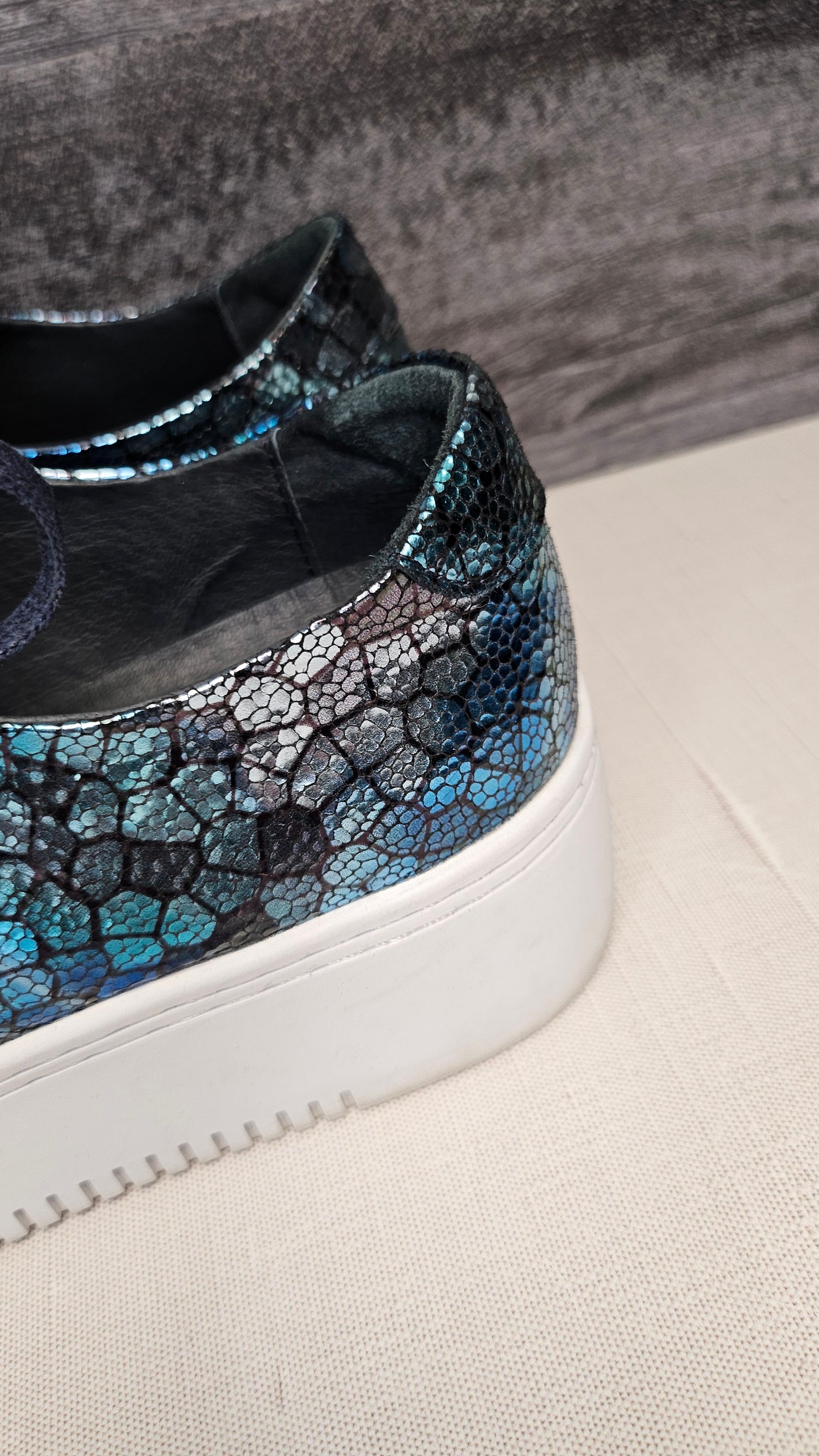 Minx Mosaic Blue Zip Pop Sneakers (38)