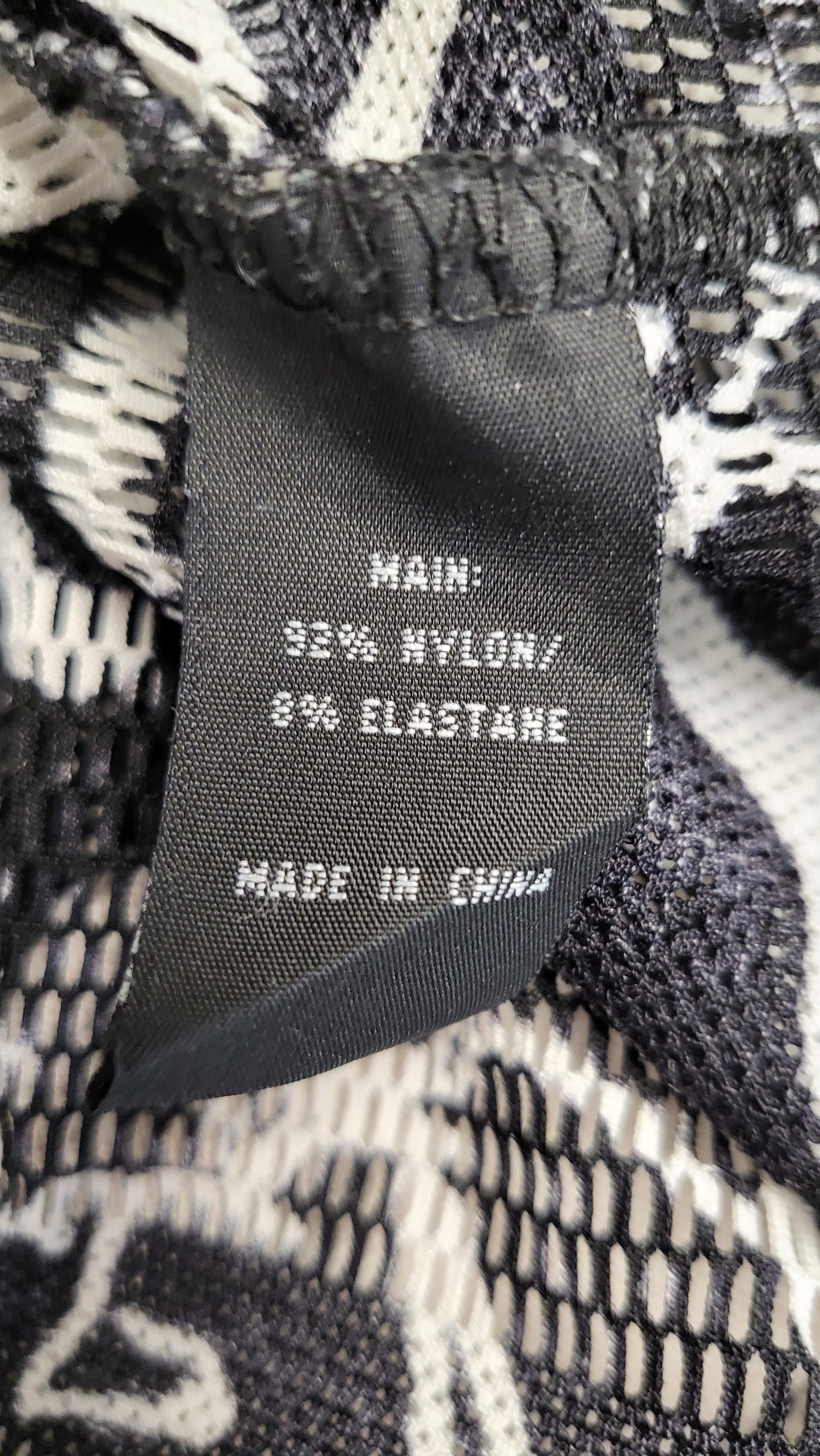 Siren Black/White Mesh Graphic Top (14)